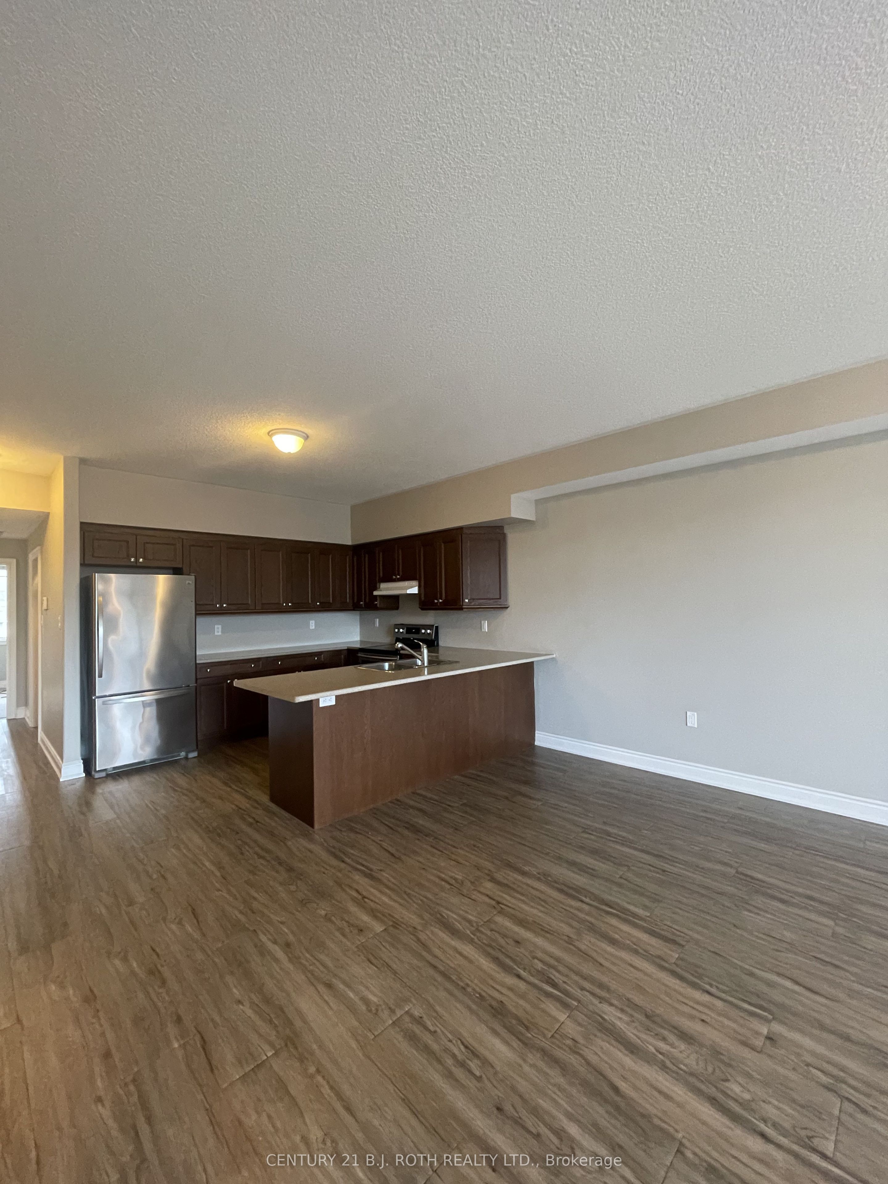 175 Centre Street A Property Photo 9