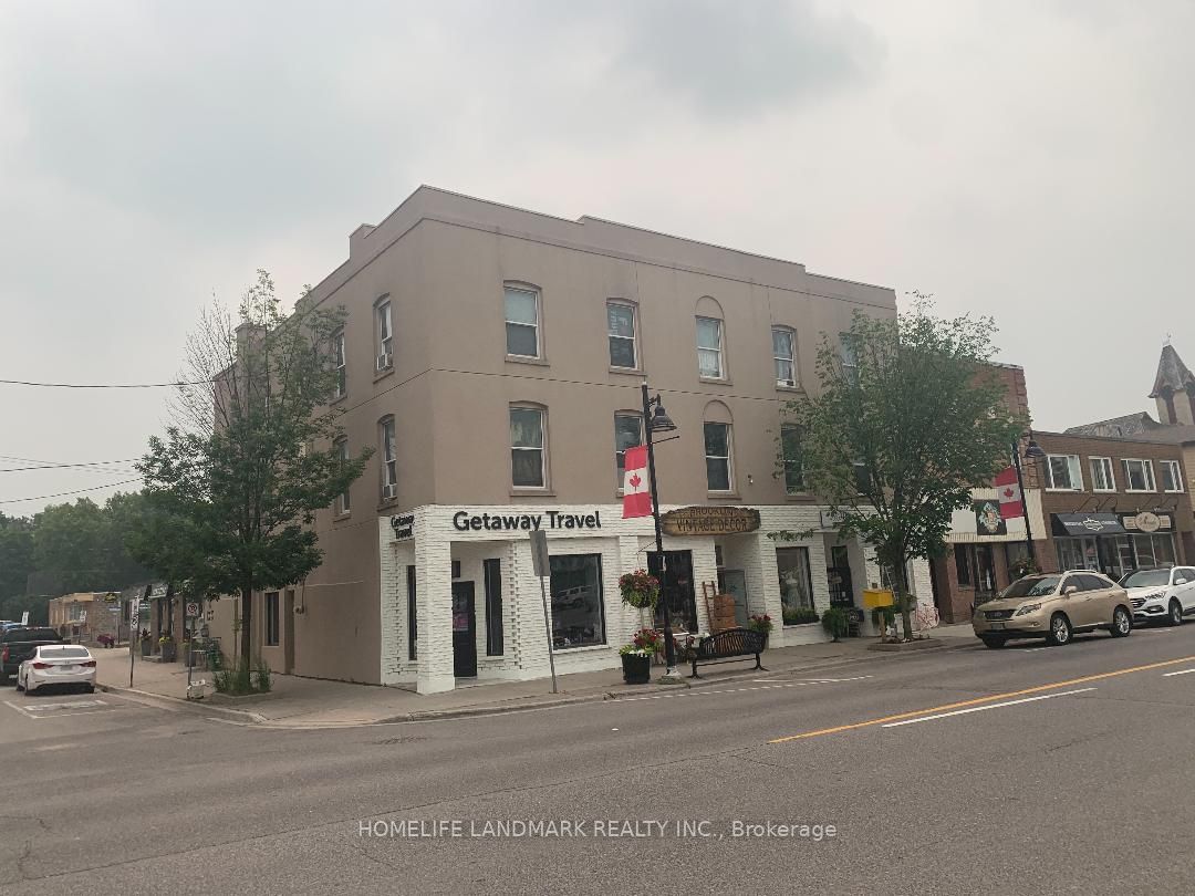 24 Brock Street W Property Photo 1