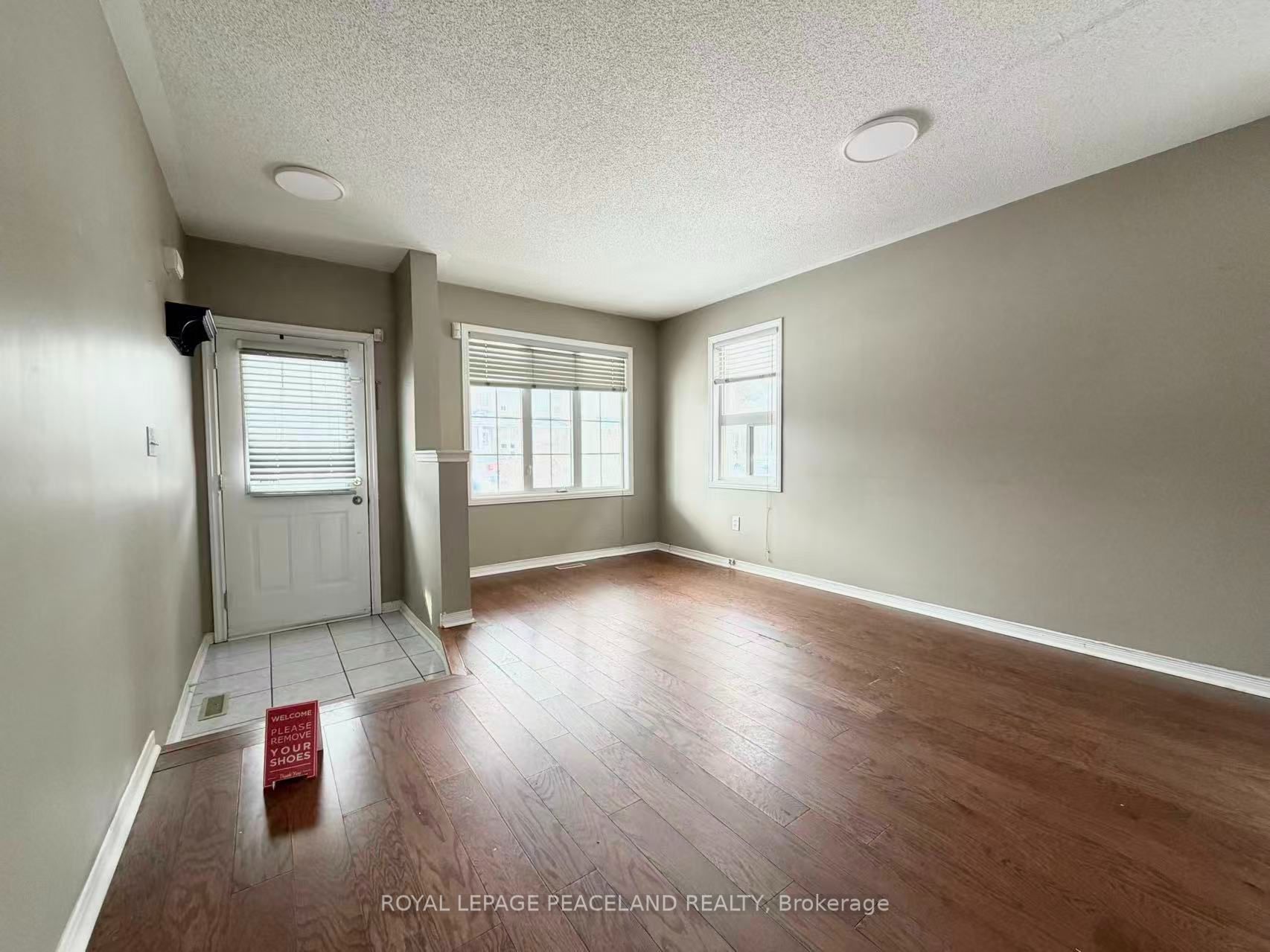 367 Marble Place Entire Property Property Photo 2