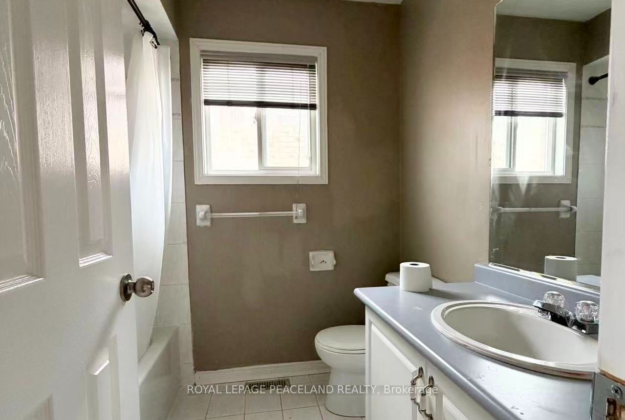 367 Marble Place Upper Unit Property Photo 21