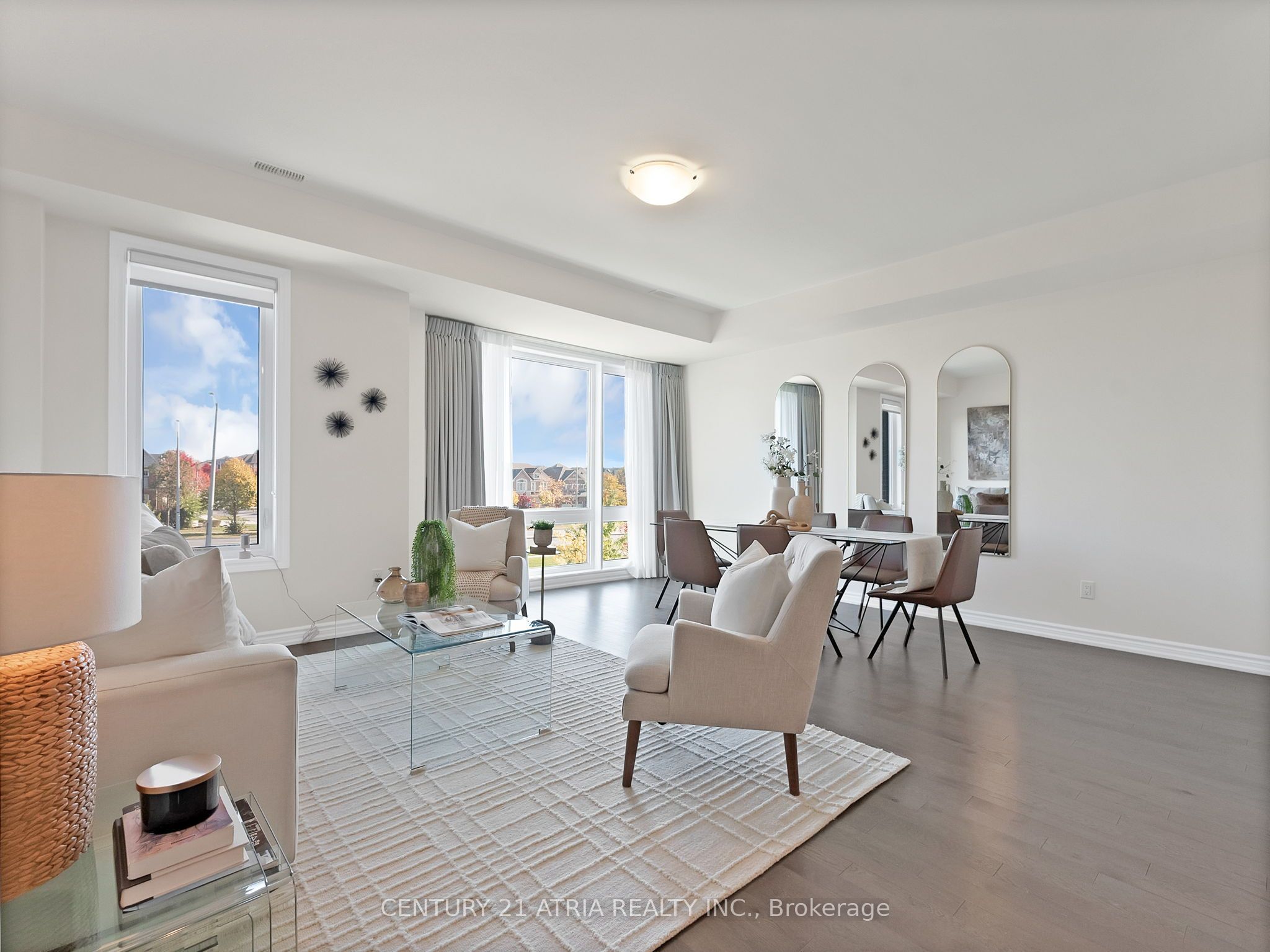 17 Hammersmith Lane Property Photo 3