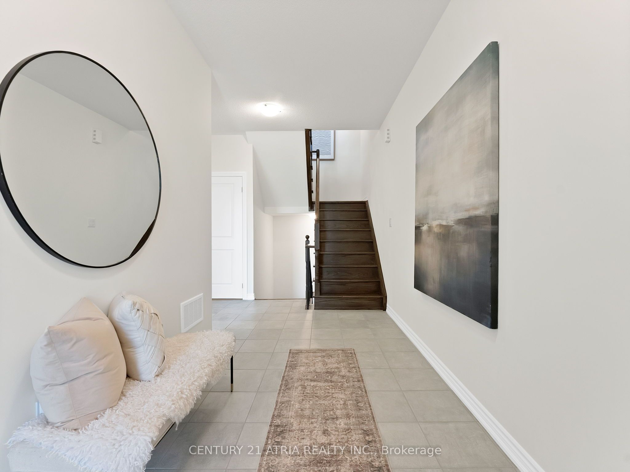 17 Hammersmith Lane Property Photo 21