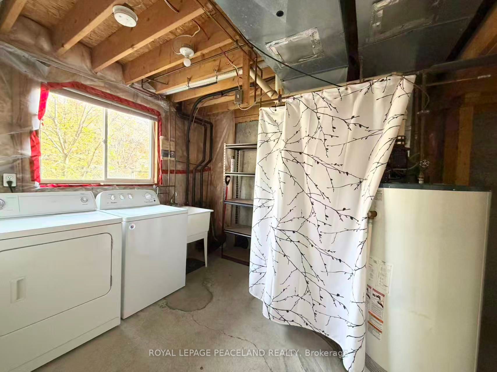 367 Marble Place W/o Bsmt Property Photo 10
