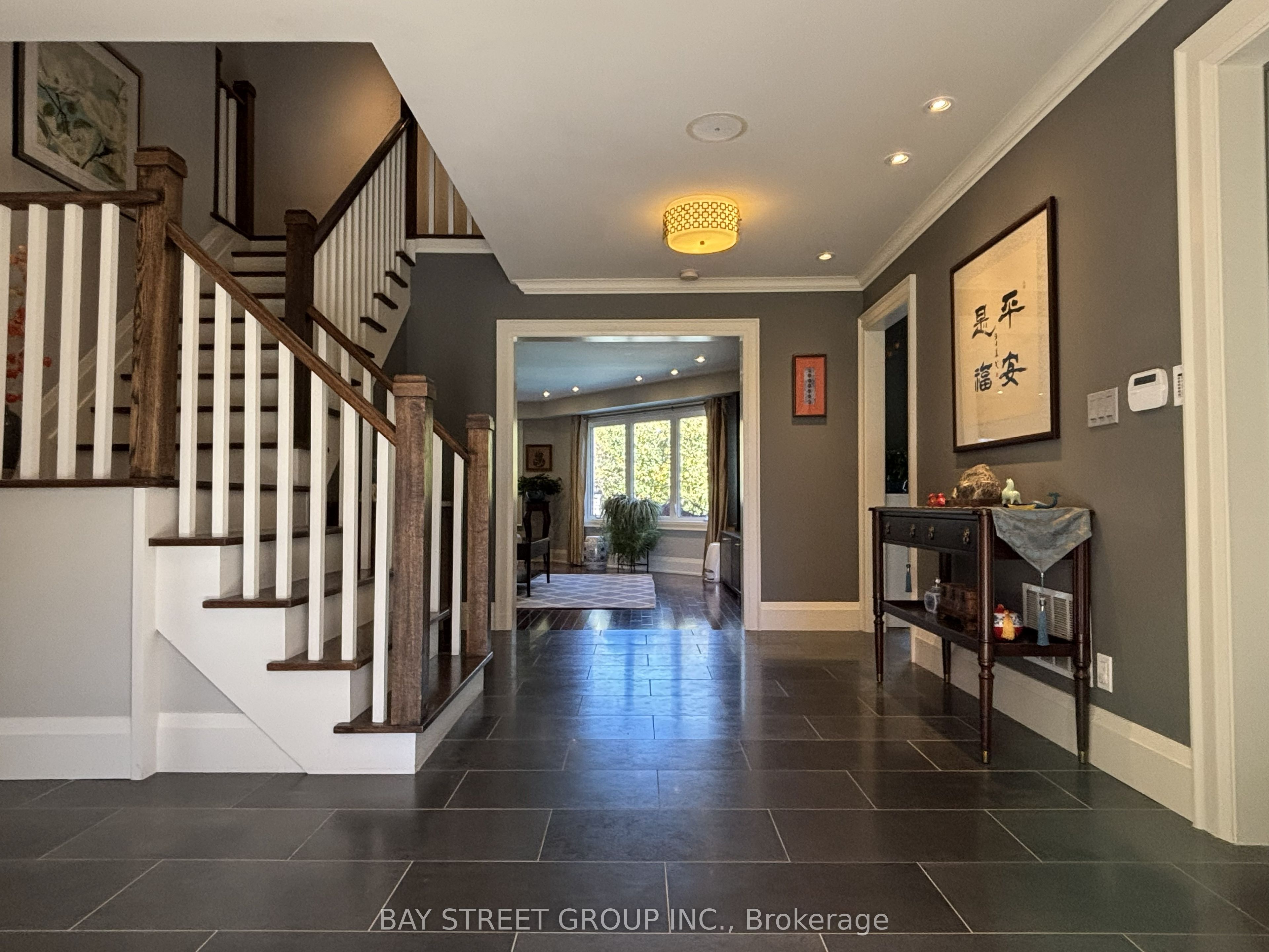 8 Dodie Street Property Photo 2
