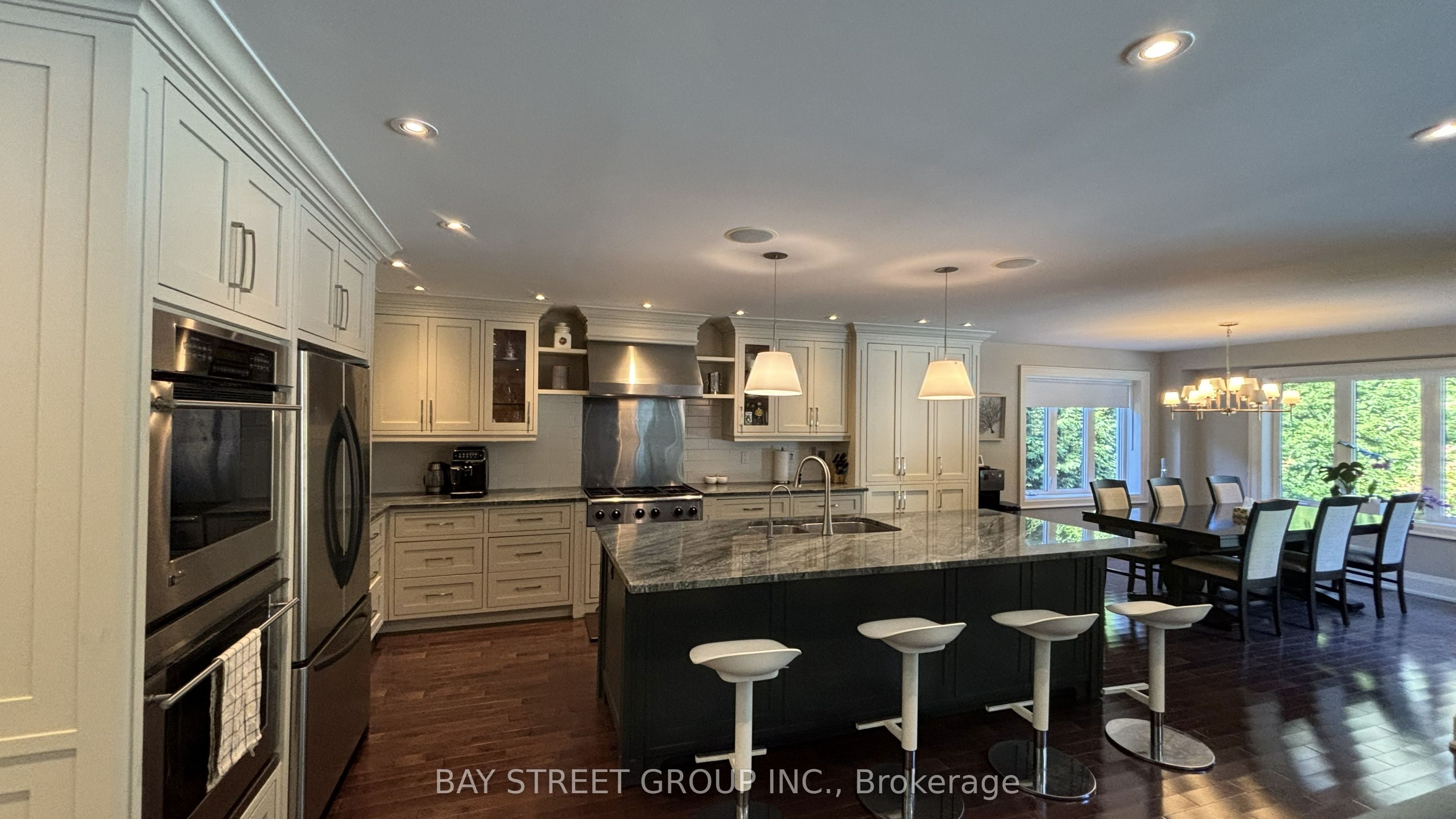 8 Dodie Street Property Photo 6