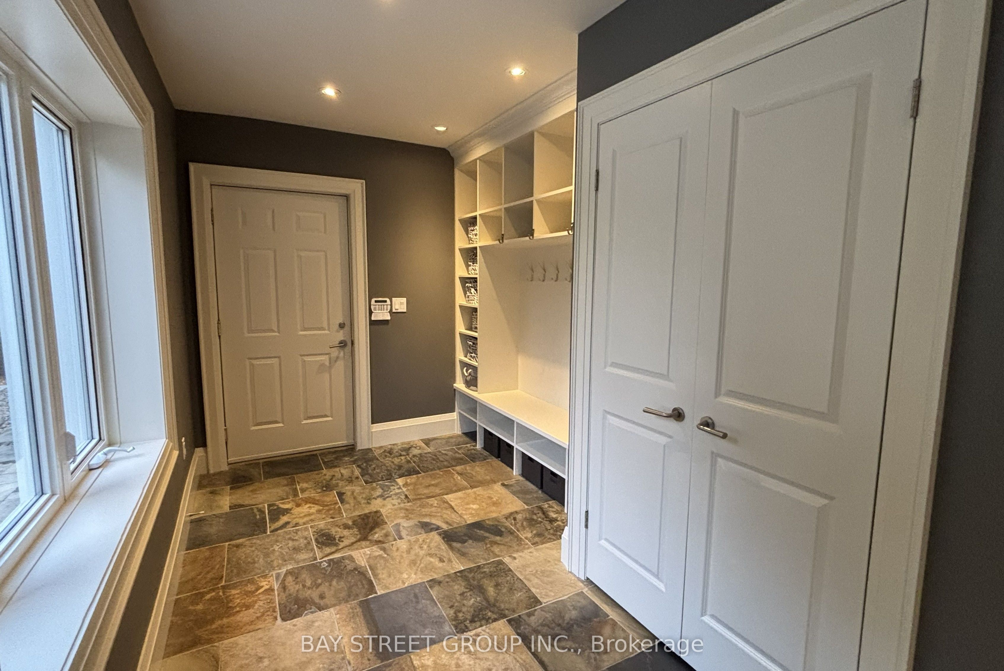 8 Dodie Street Property Photo 11