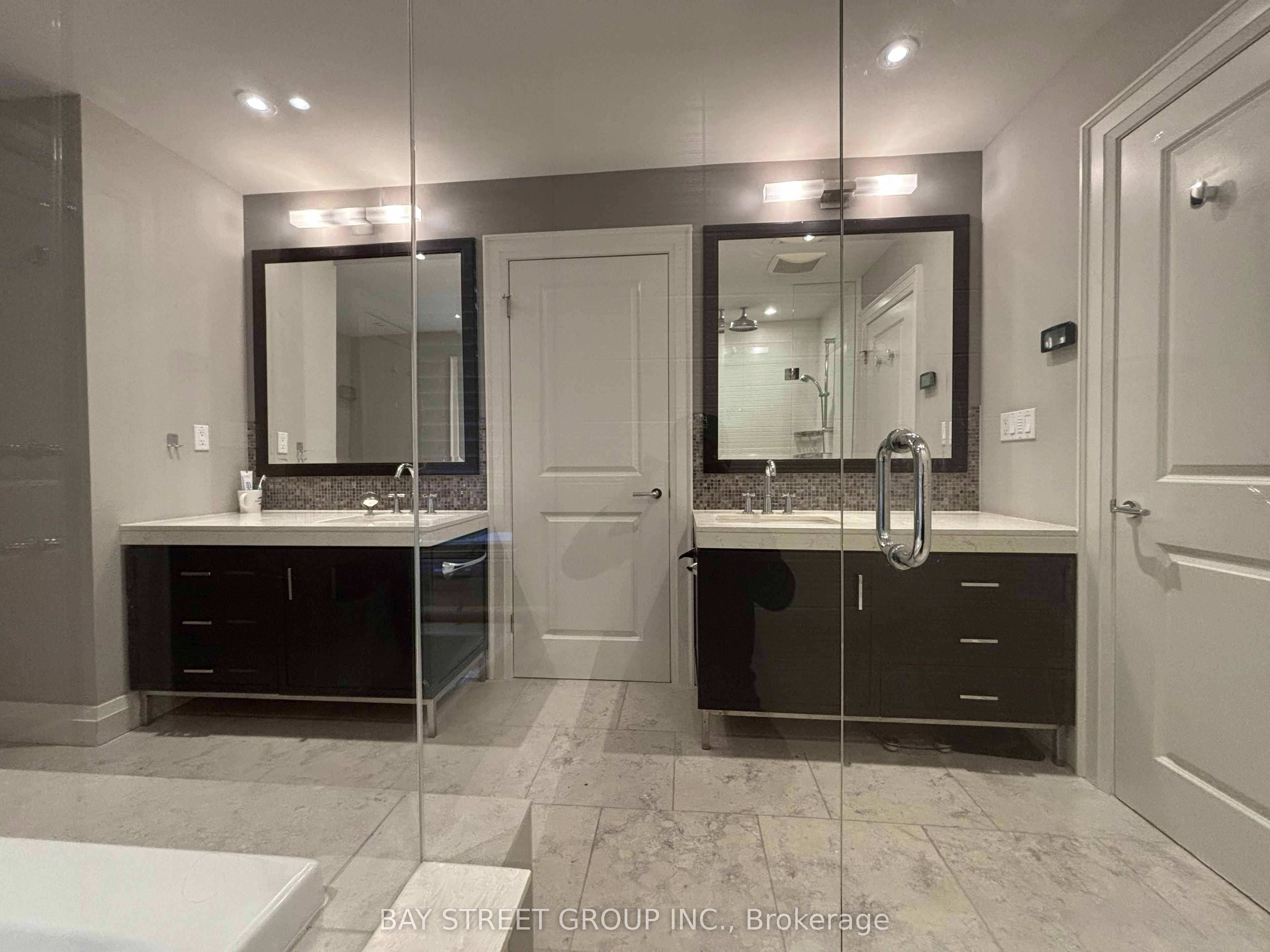 8 Dodie Street Property Photo 13