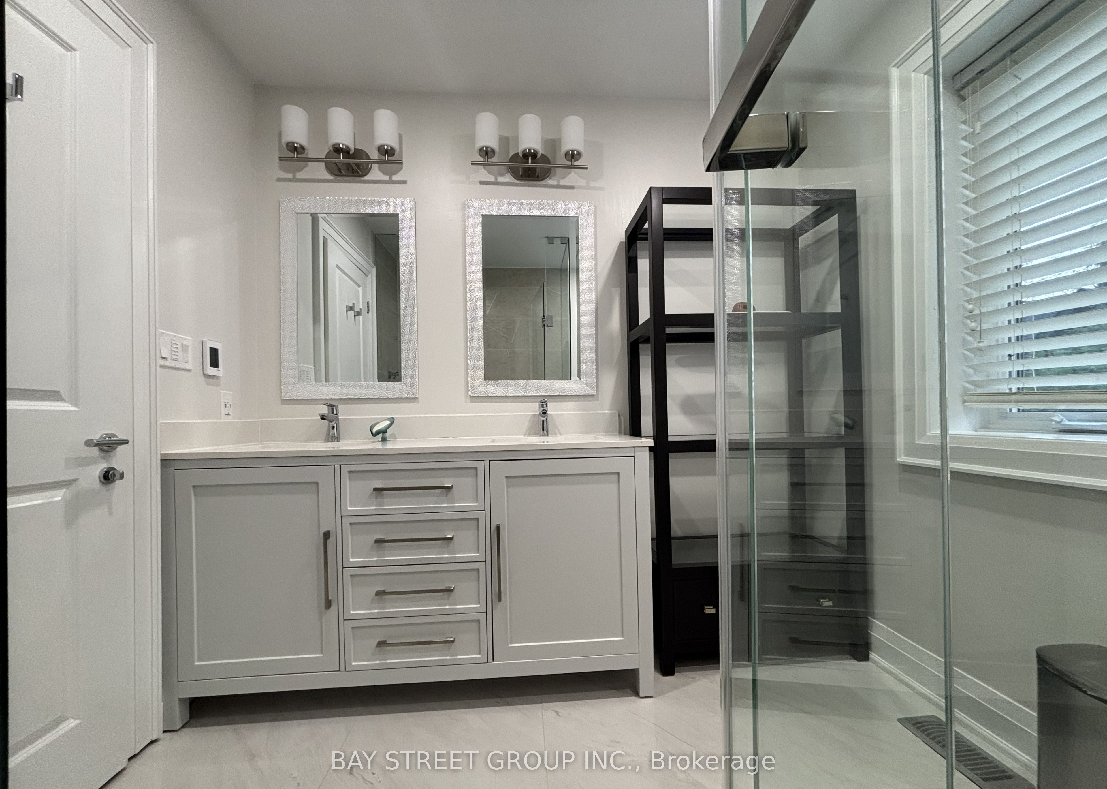 8 Dodie Street Property Photo 18