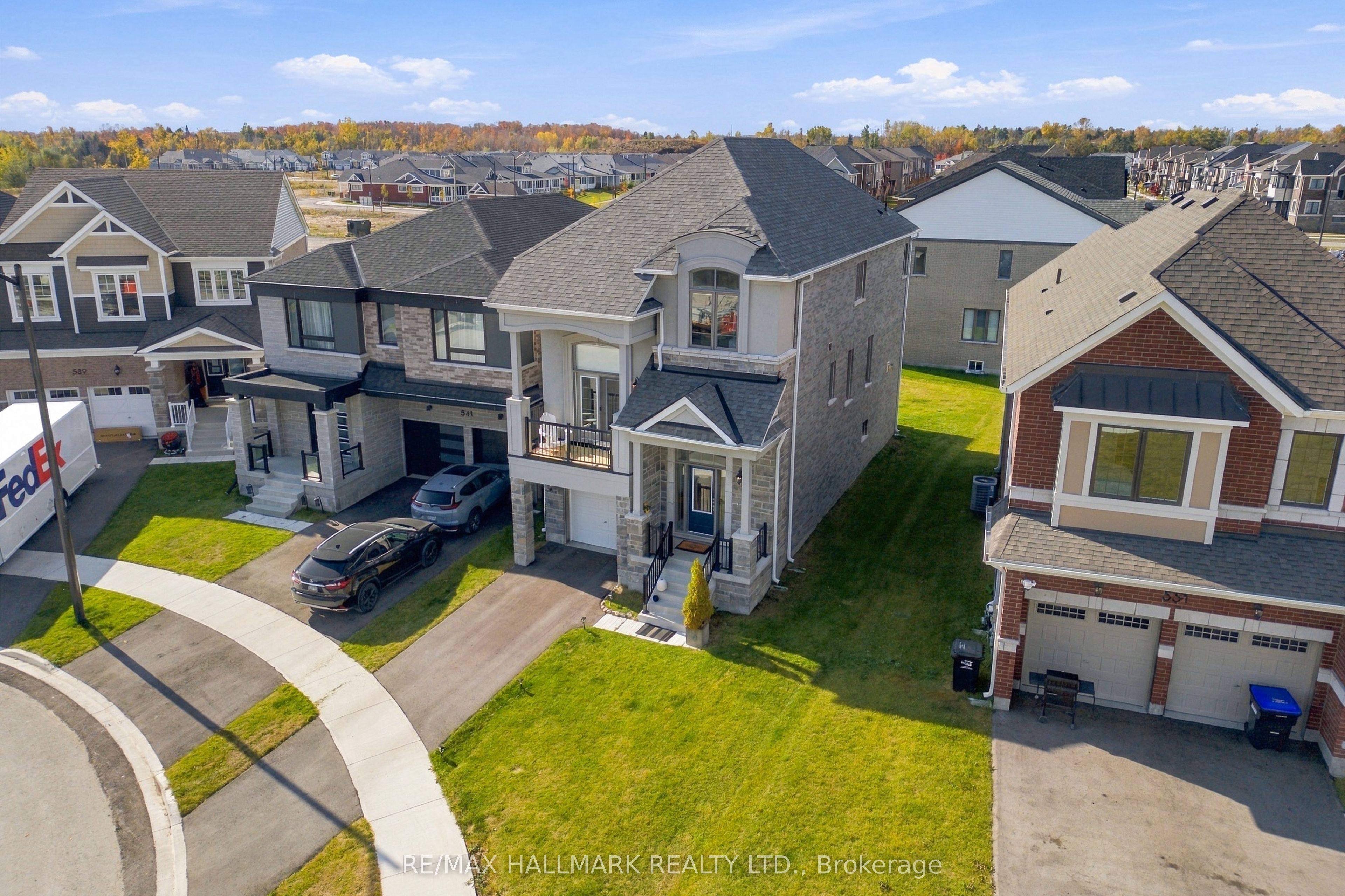 545 Mika Street Property Photo 3