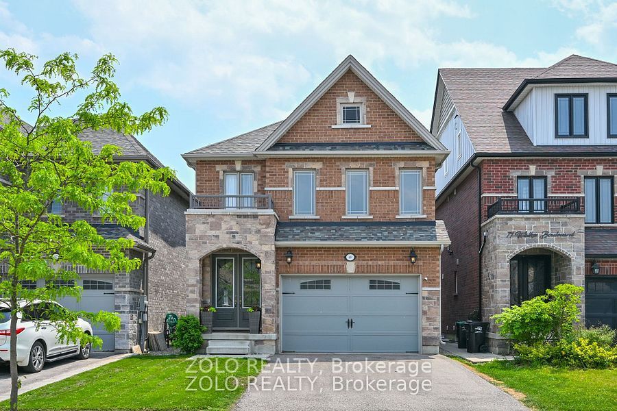 69 Walker Boulevard Property Photo 2