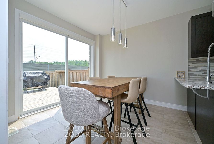 69 Walker Boulevard Property Photo 15