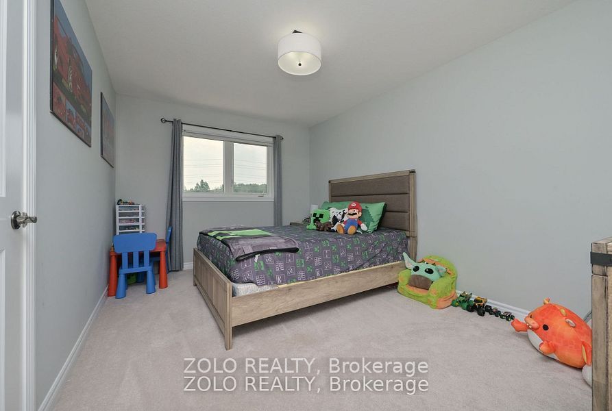 69 Walker Boulevard Property Photo 27
