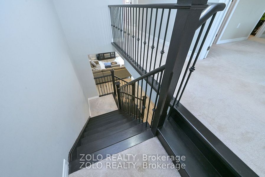 69 Walker Boulevard Property Photo 31