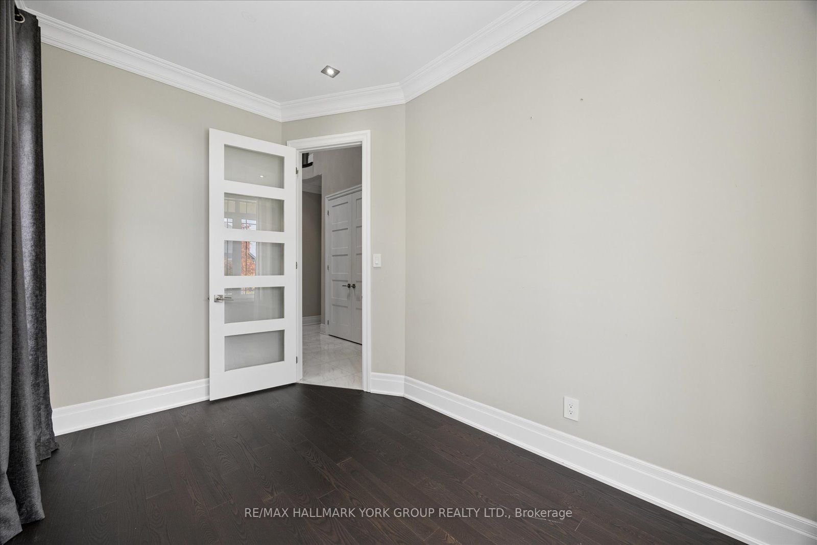 19 Lampkin Street Property Photo 4