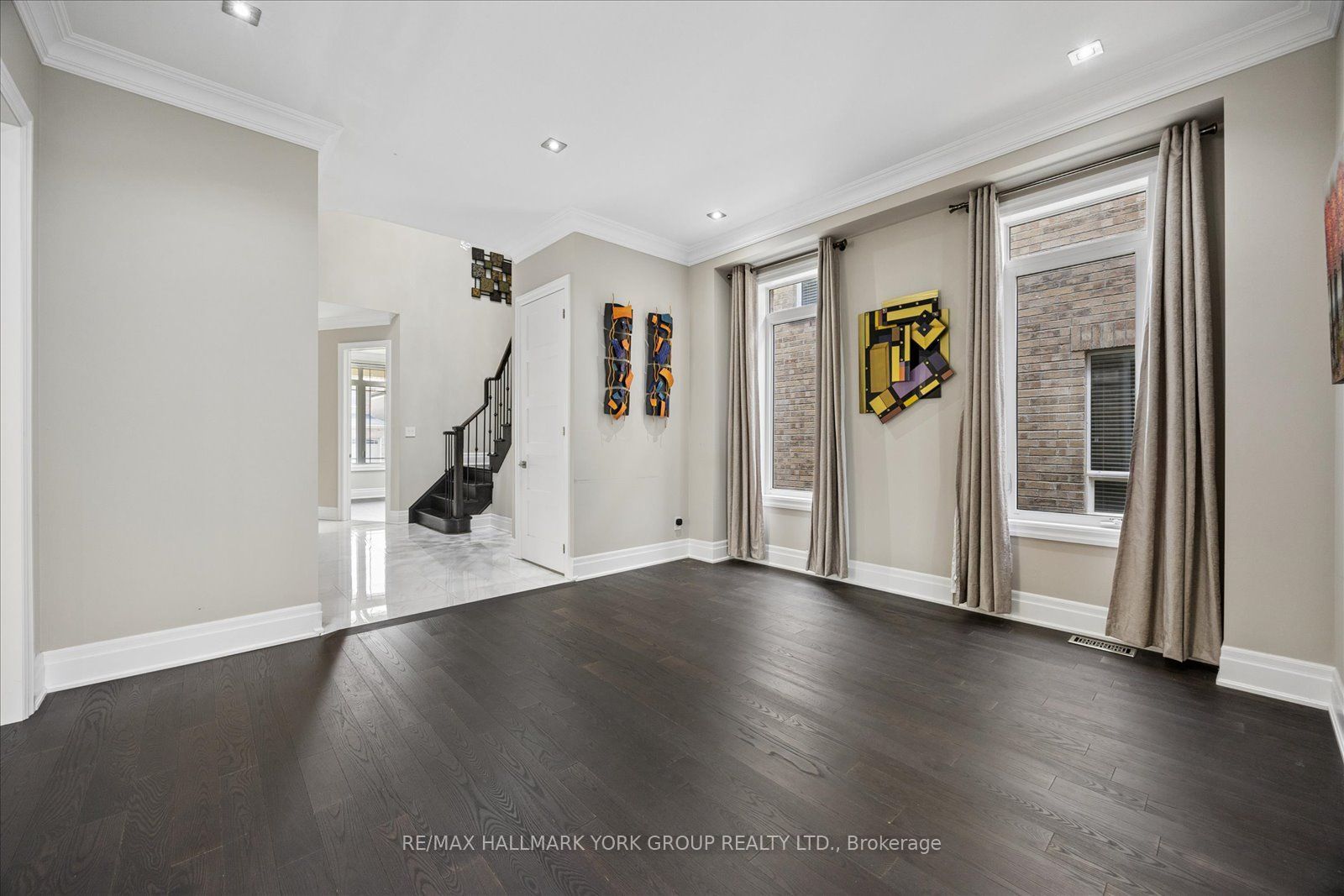 19 Lampkin Street Property Photo 6