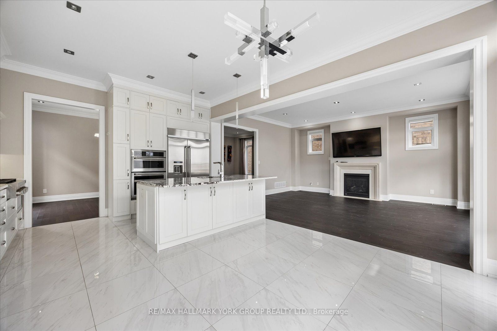 19 Lampkin Street Property Photo 18