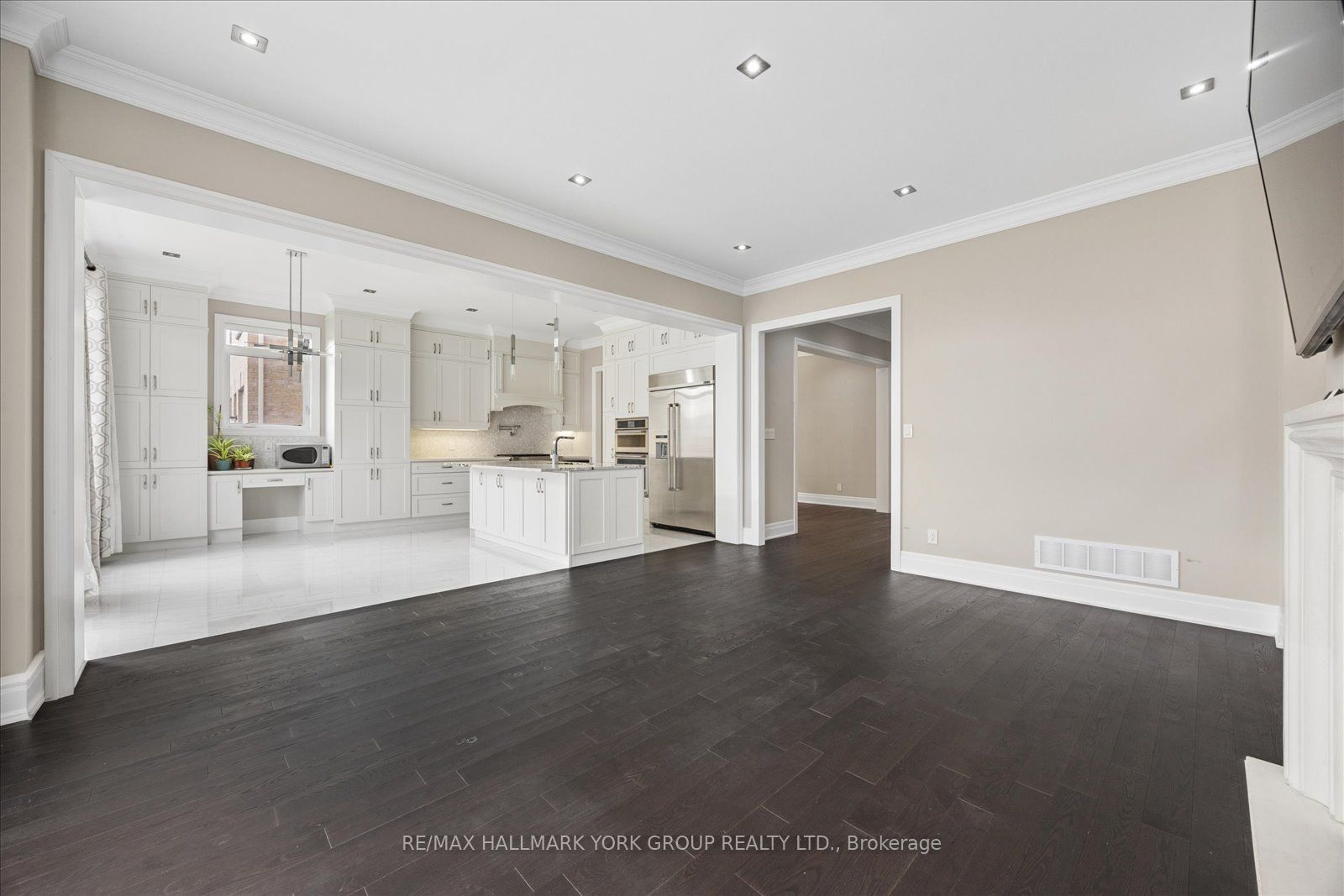 19 Lampkin Street Property Photo 21