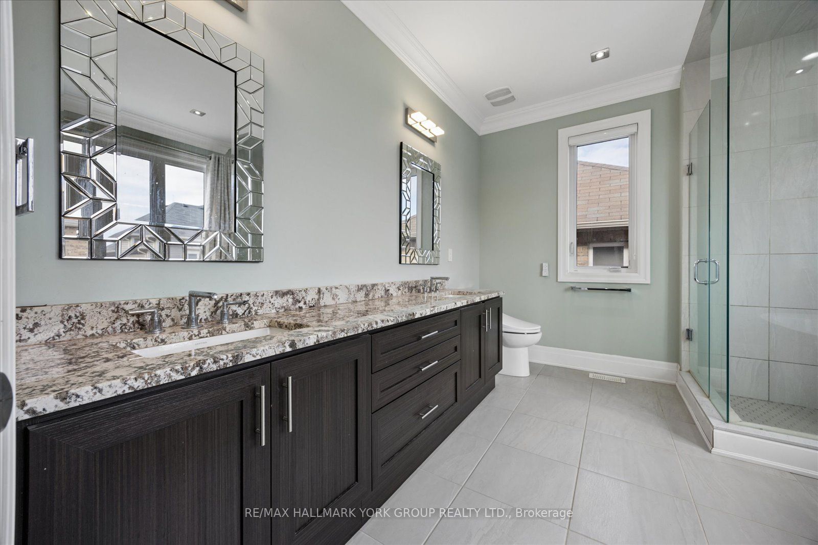 19 Lampkin Street Property Photo 29