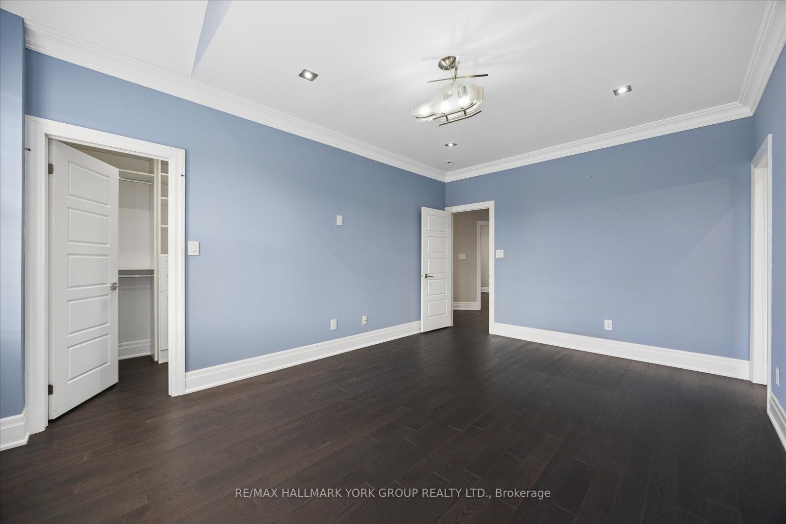 19 Lampkin Street Property Photo 32