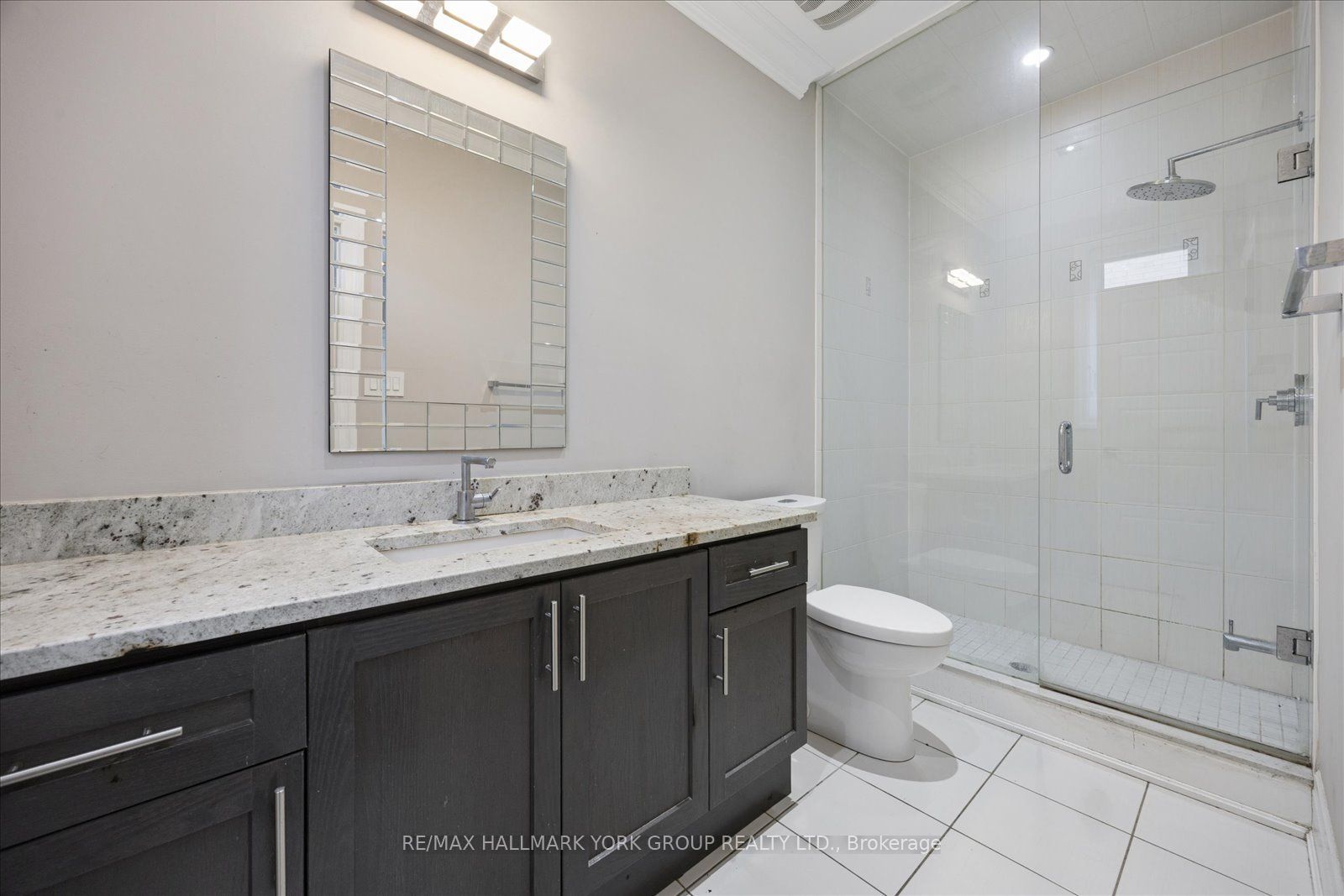 19 Lampkin Street Property Photo 38