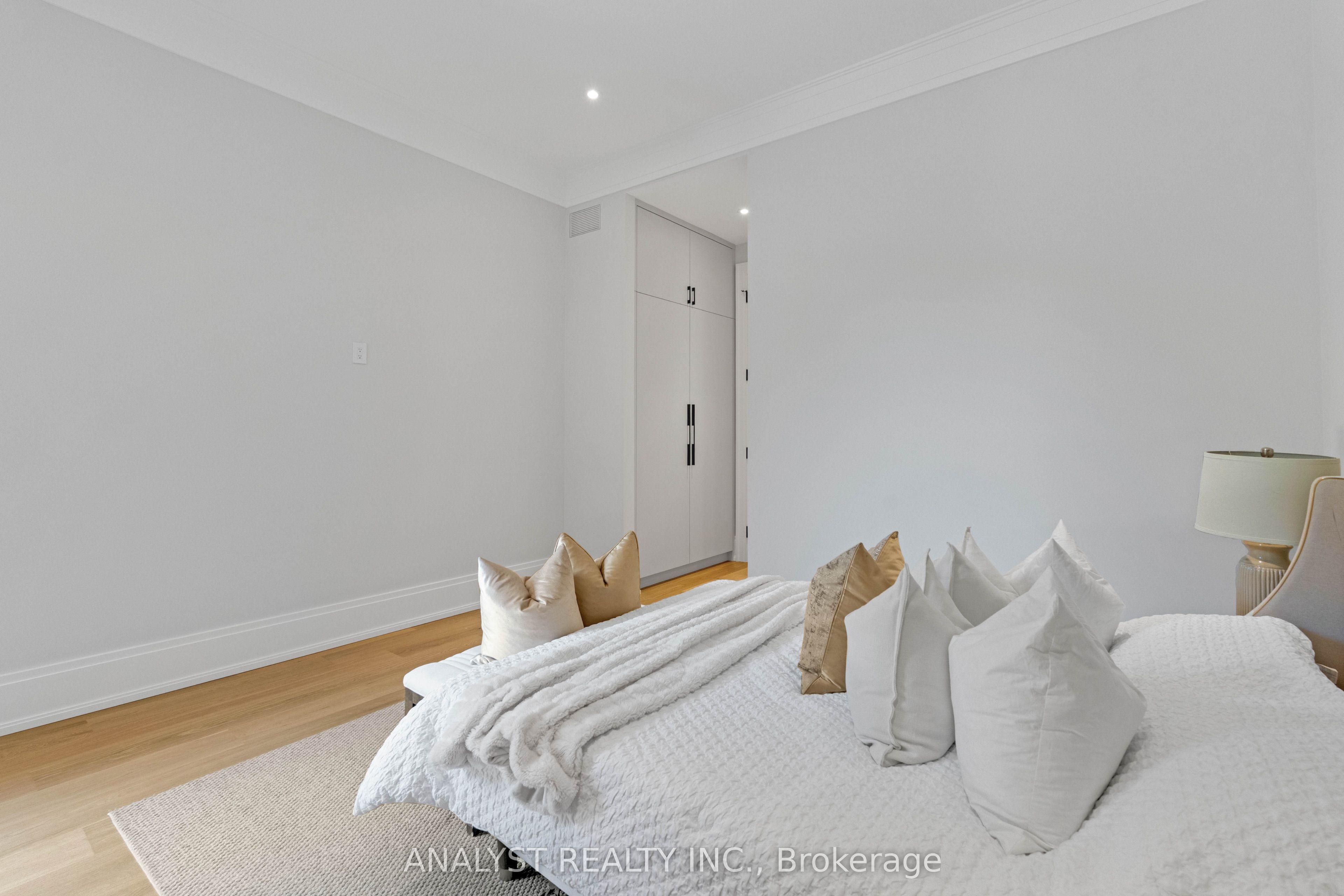 82 Donhill Crescent Property Photo 26