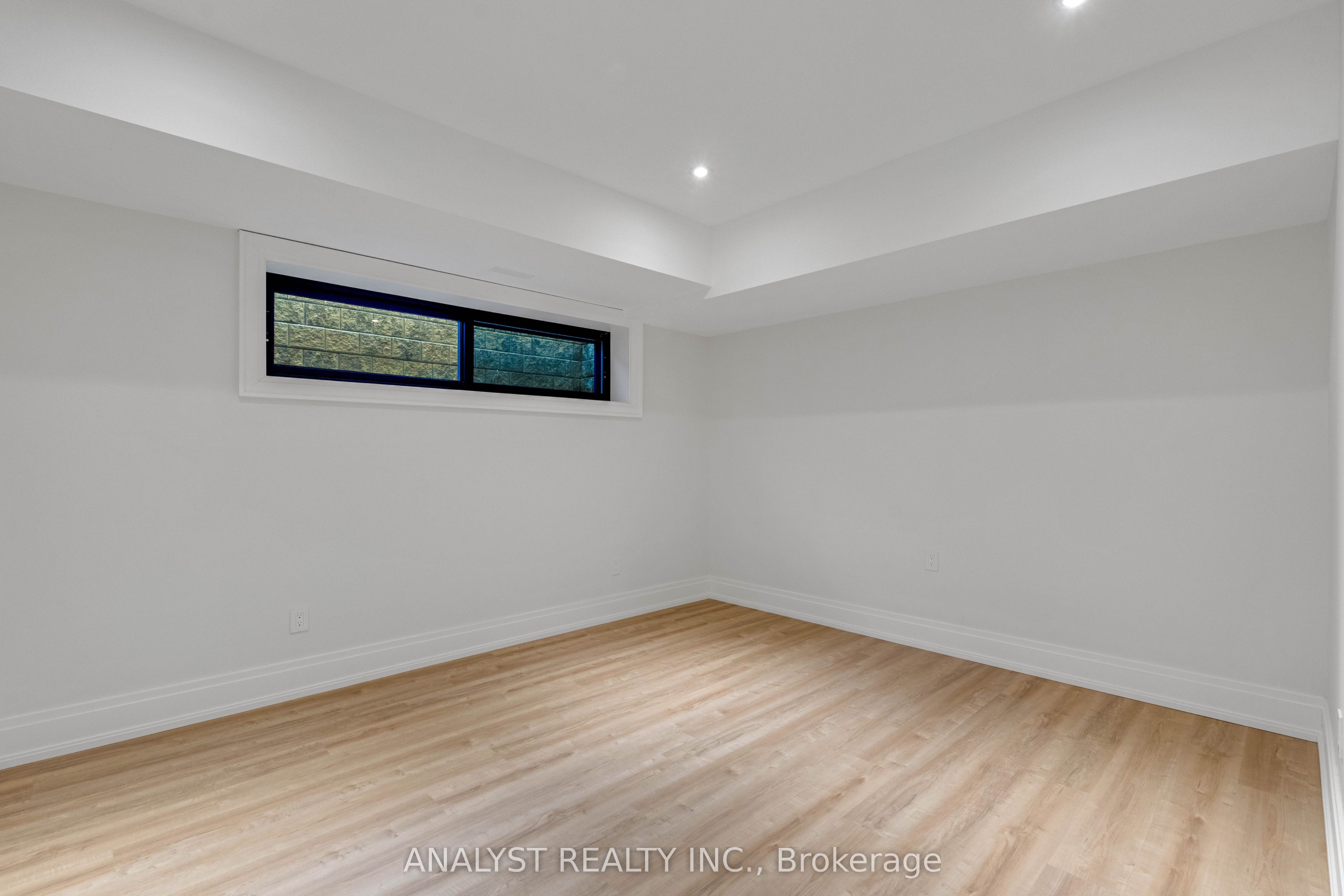 82 Donhill Crescent Property Photo 30