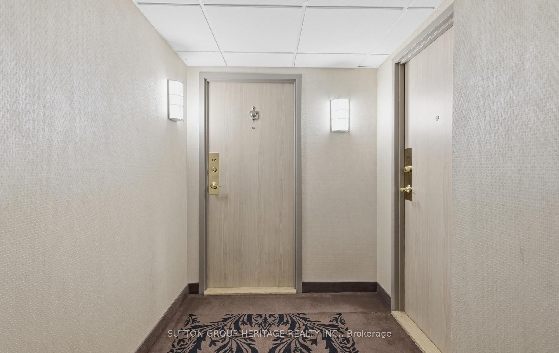 40 Harding Boulevard W 1112 Property Photo 6