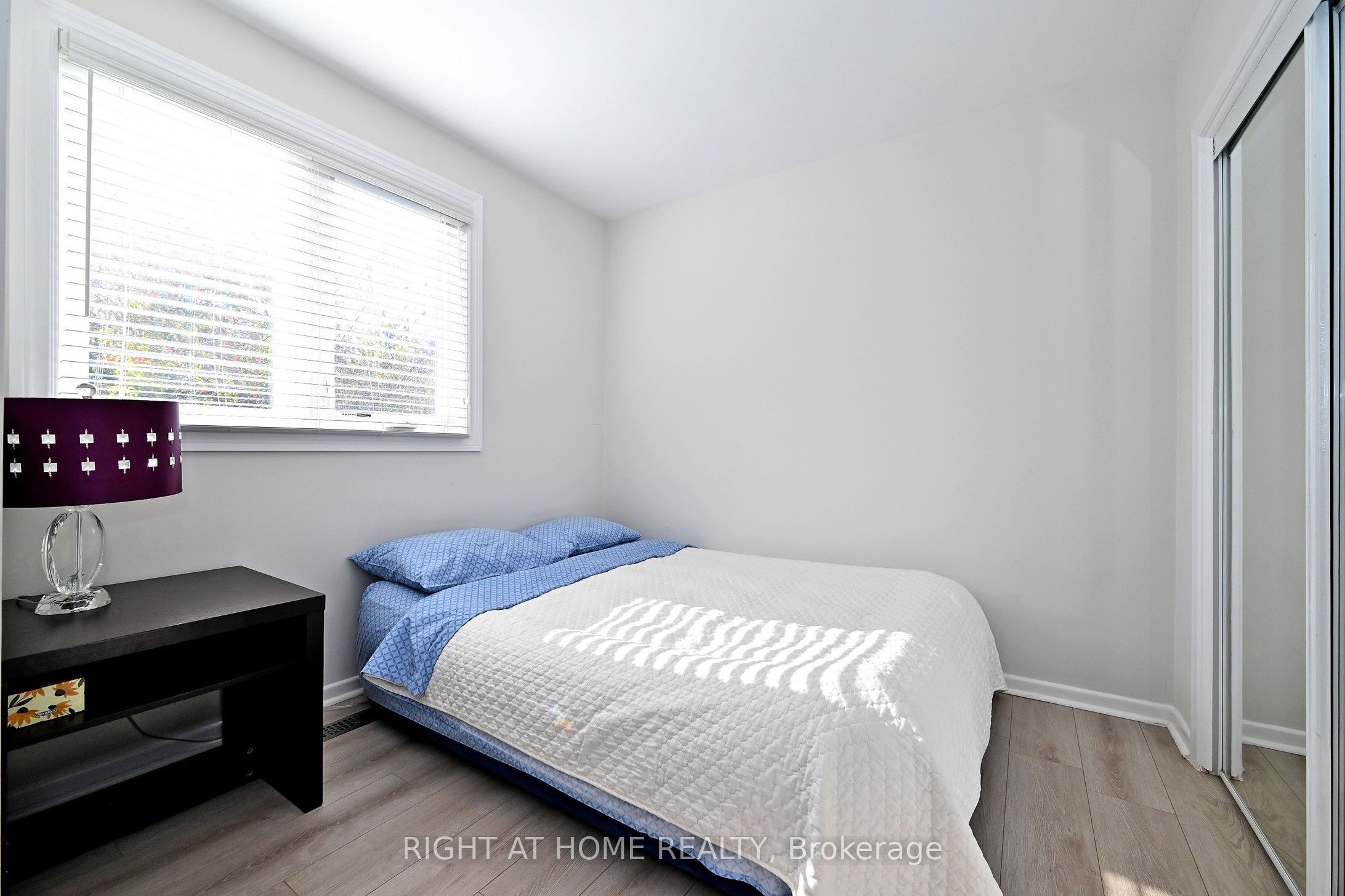 454 Alper Street Property Photo 20