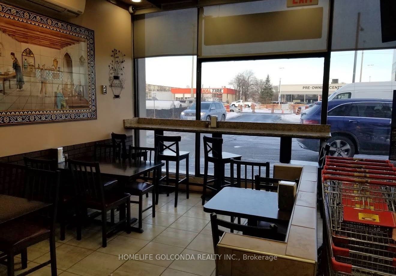 10670 Yonge Street W Property Photo 14