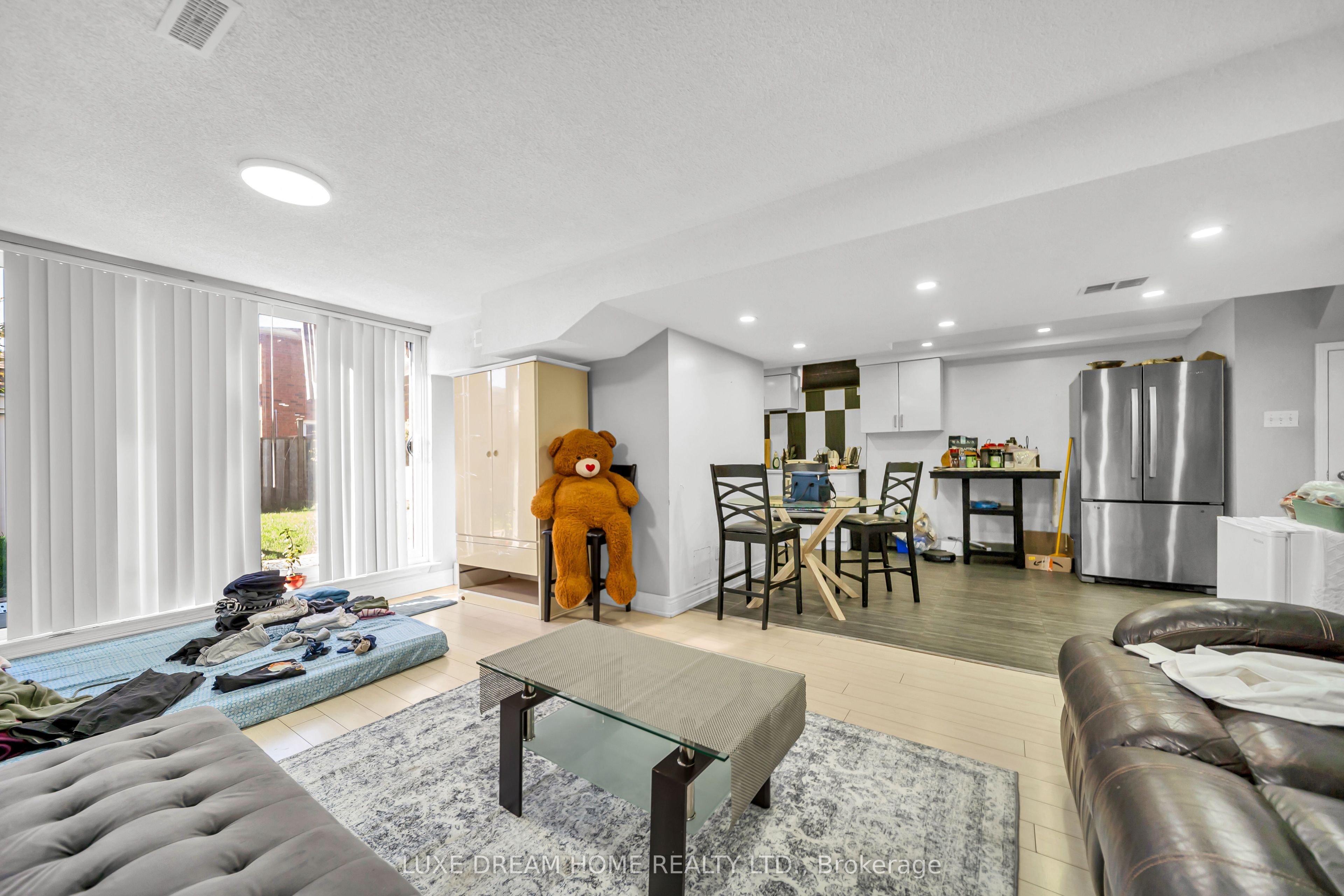 78 Governor Crescent Property Photo 35