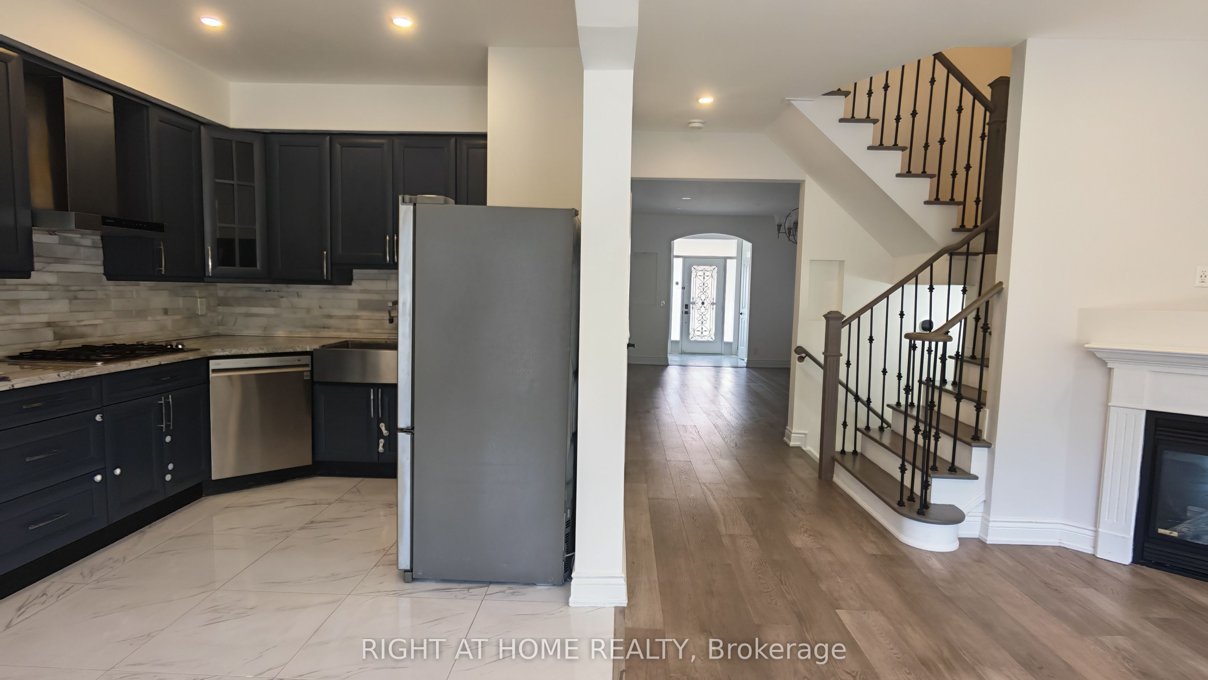 21 Russell Hill Road Property Photo 2
