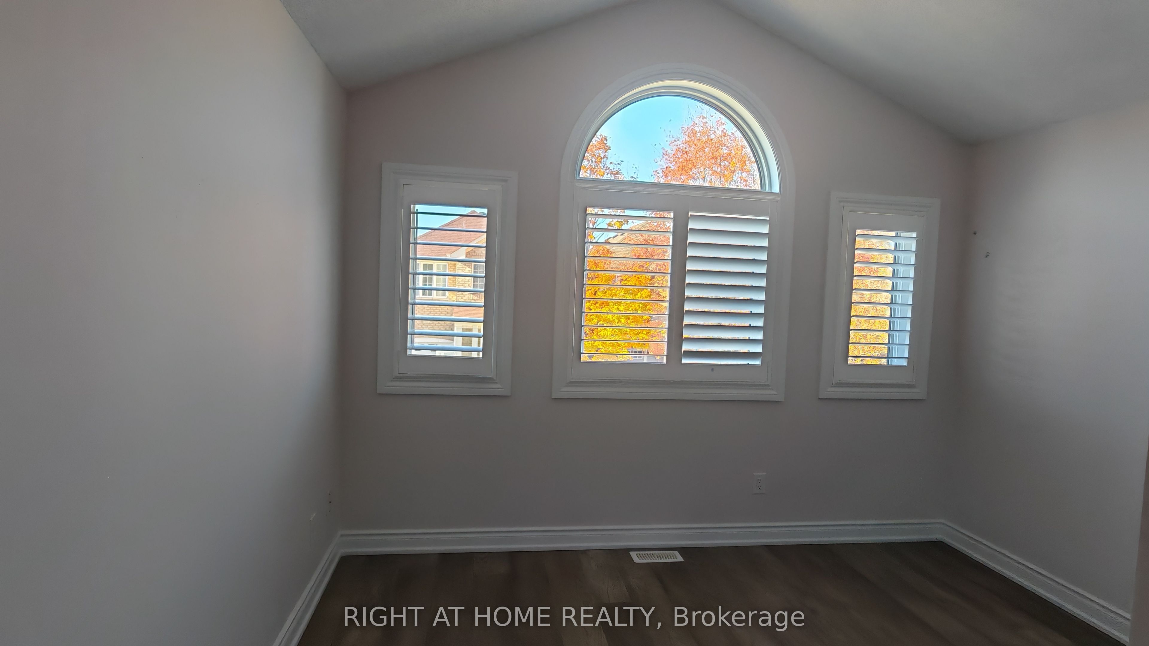 21 Russell Hill Road Property Photo 15