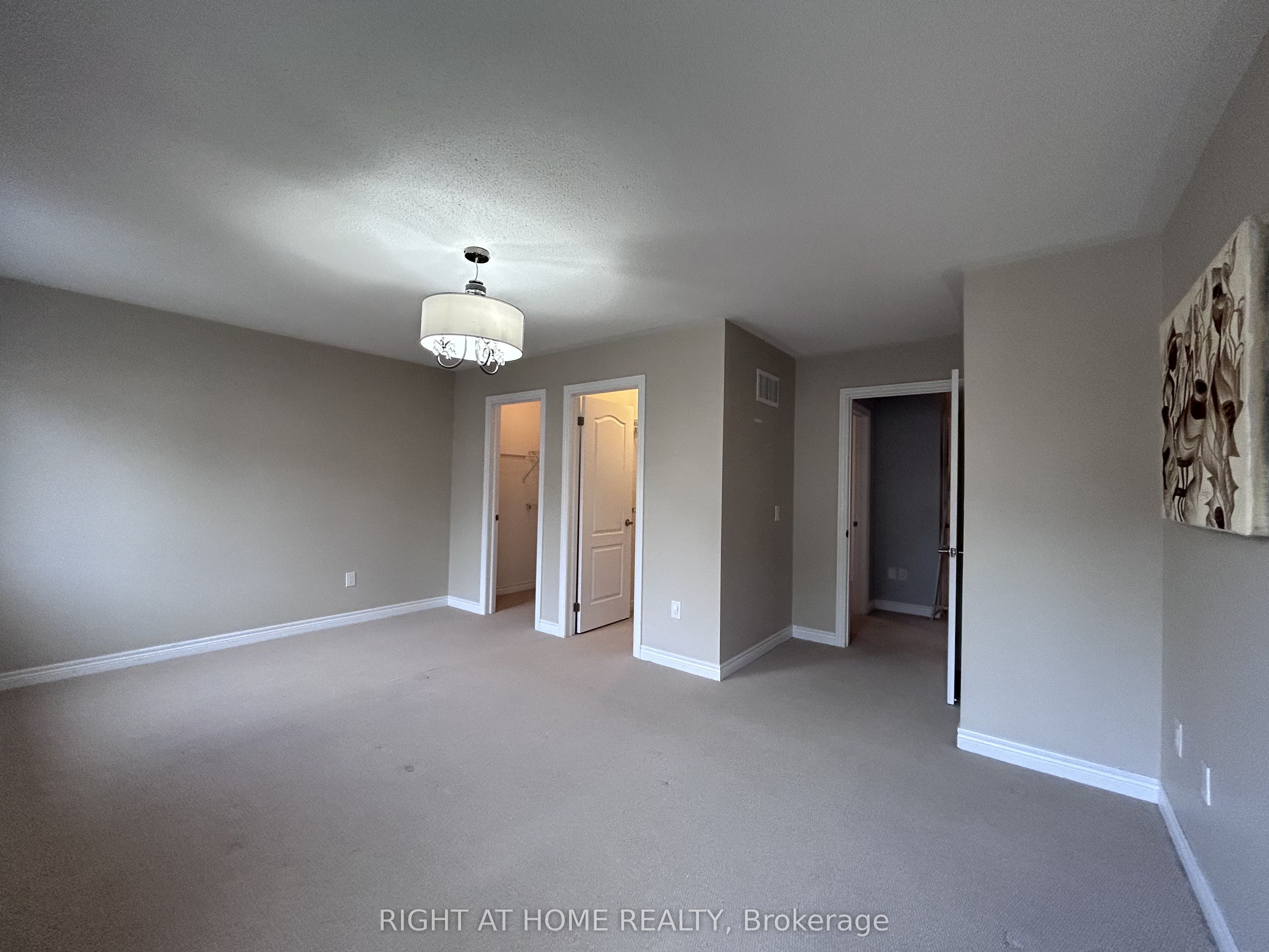 438 Kwapis Boulevard Property Photo 14