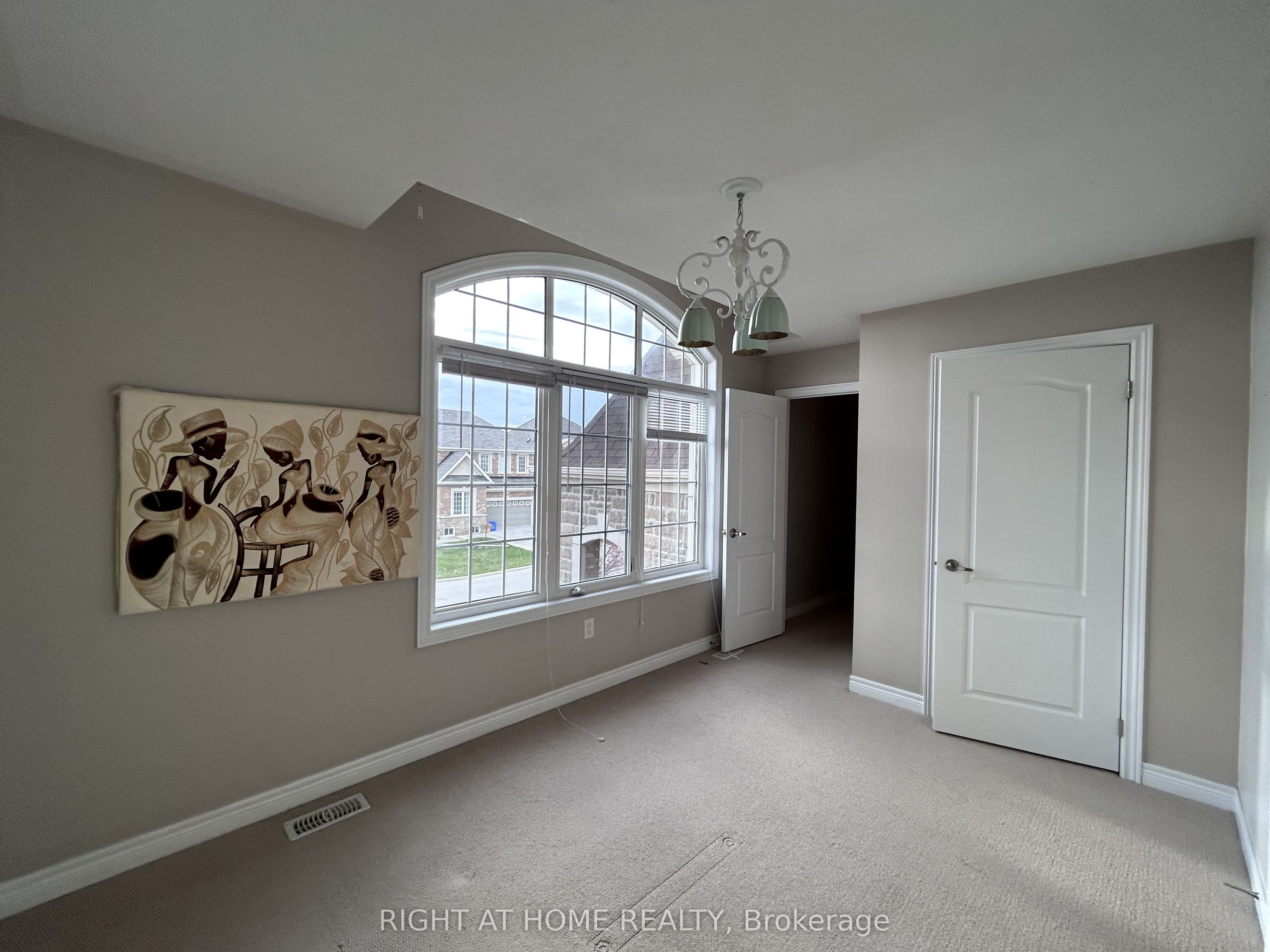 438 Kwapis Boulevard Property Photo 18