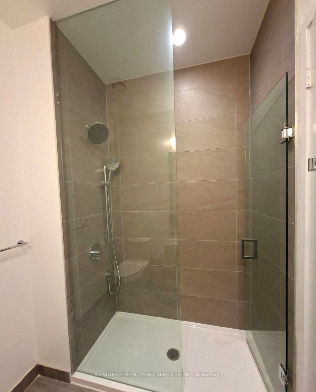5 Buttermill Avenue 5207 Property Photo 10