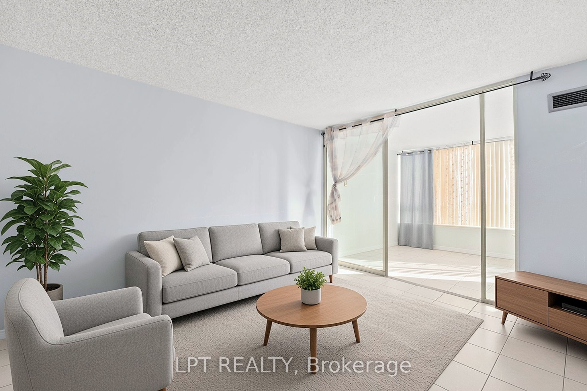 32 Clarissa Drive 521 Property Photo 12
