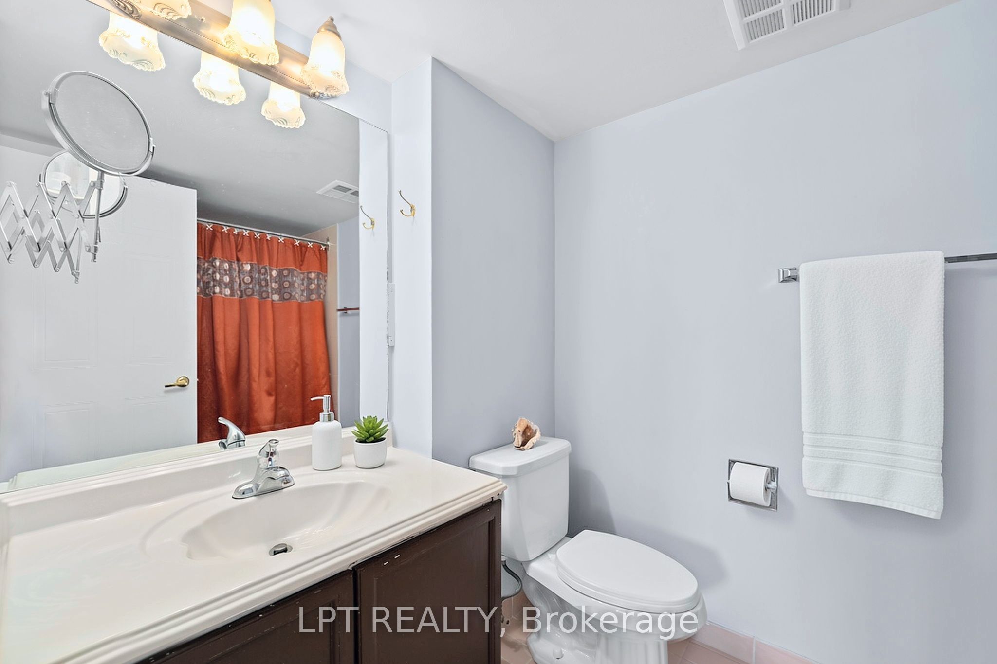 32 Clarissa Drive 521 Property Photo 21