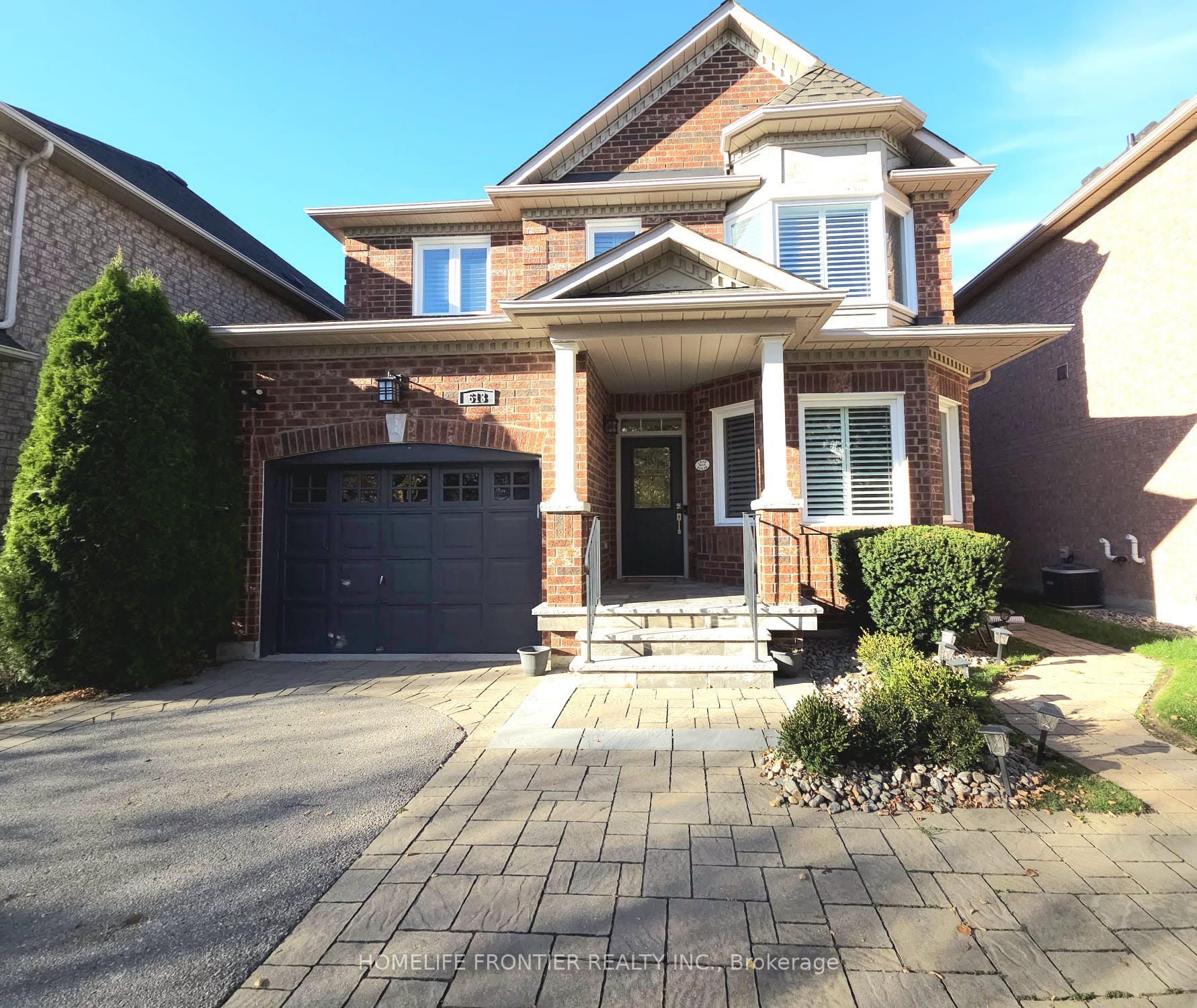 613 Society Crescent Property Photo 1