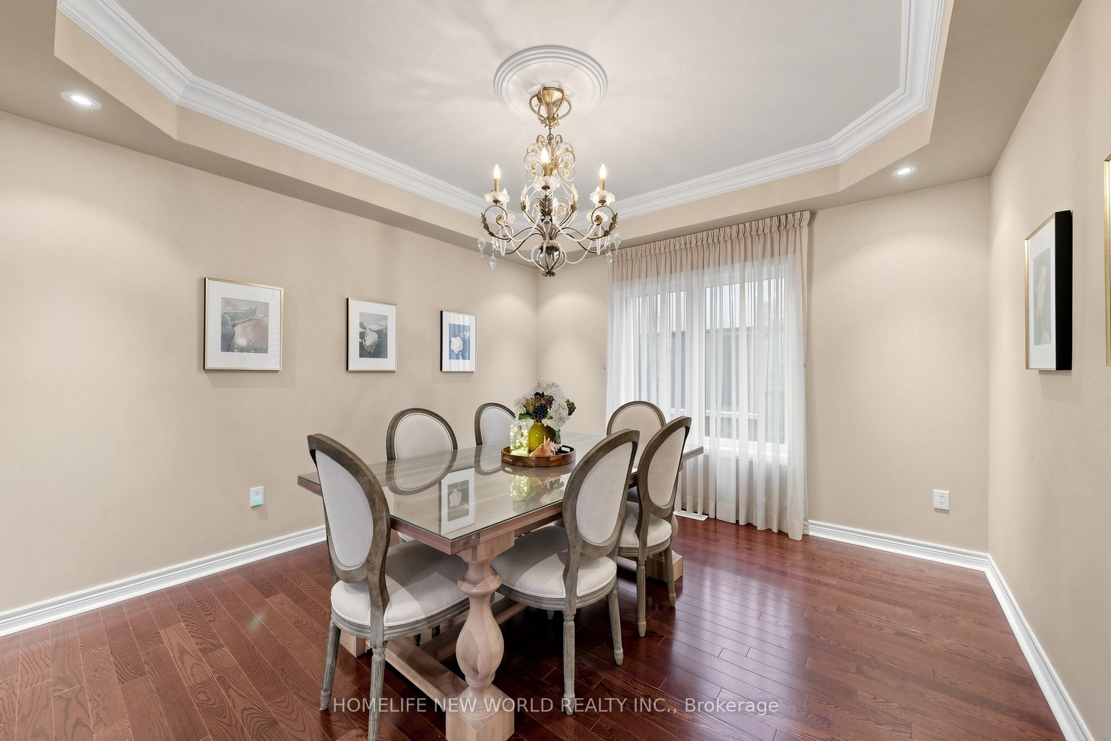 19 Featherwood Drive Property Photo 11