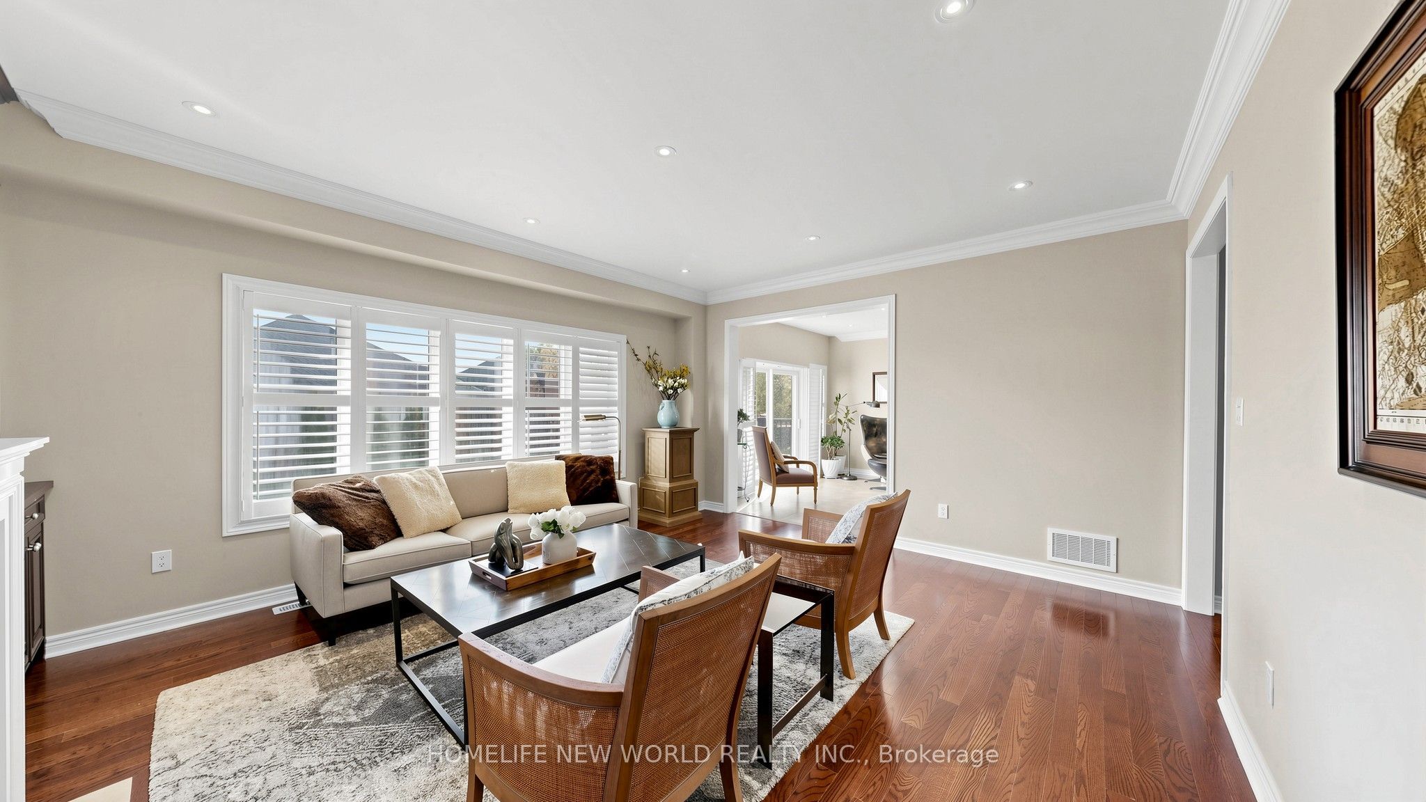 19 Featherwood Drive Property Photo 14