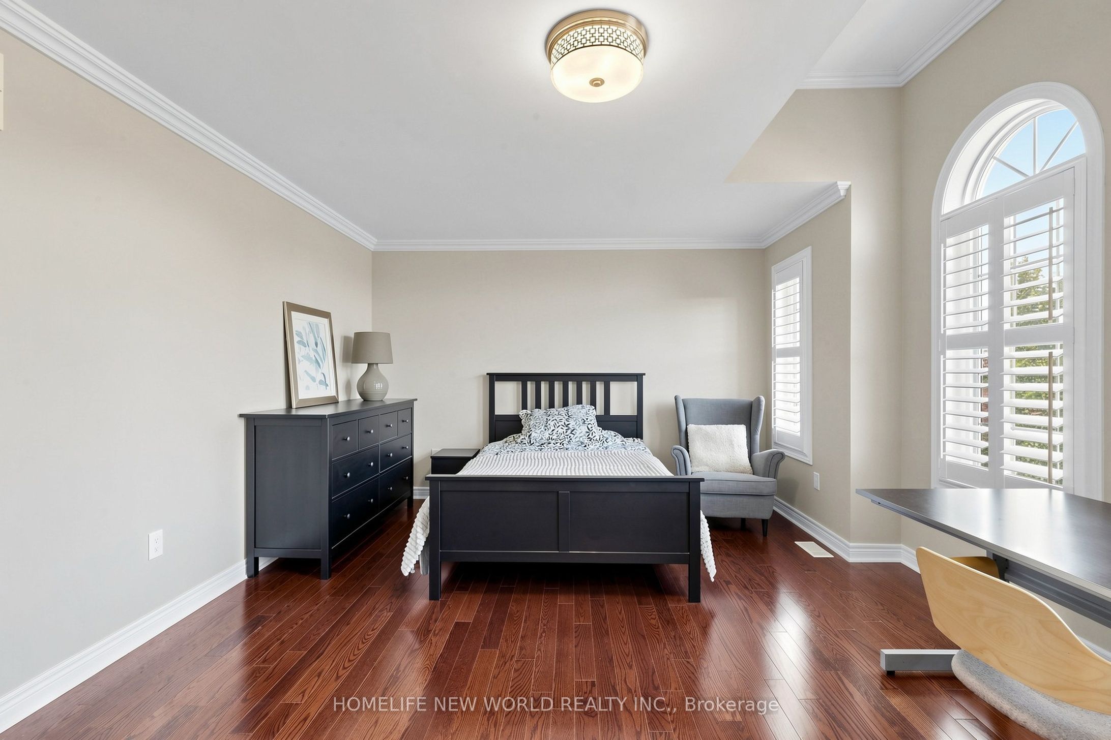 19 Featherwood Drive Property Photo 29