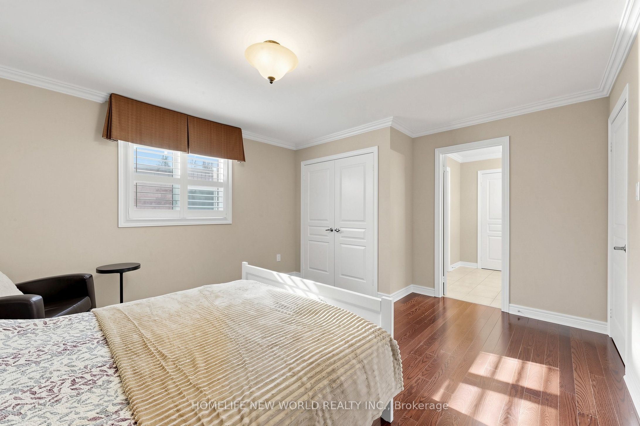 19 Featherwood Drive Property Photo 35