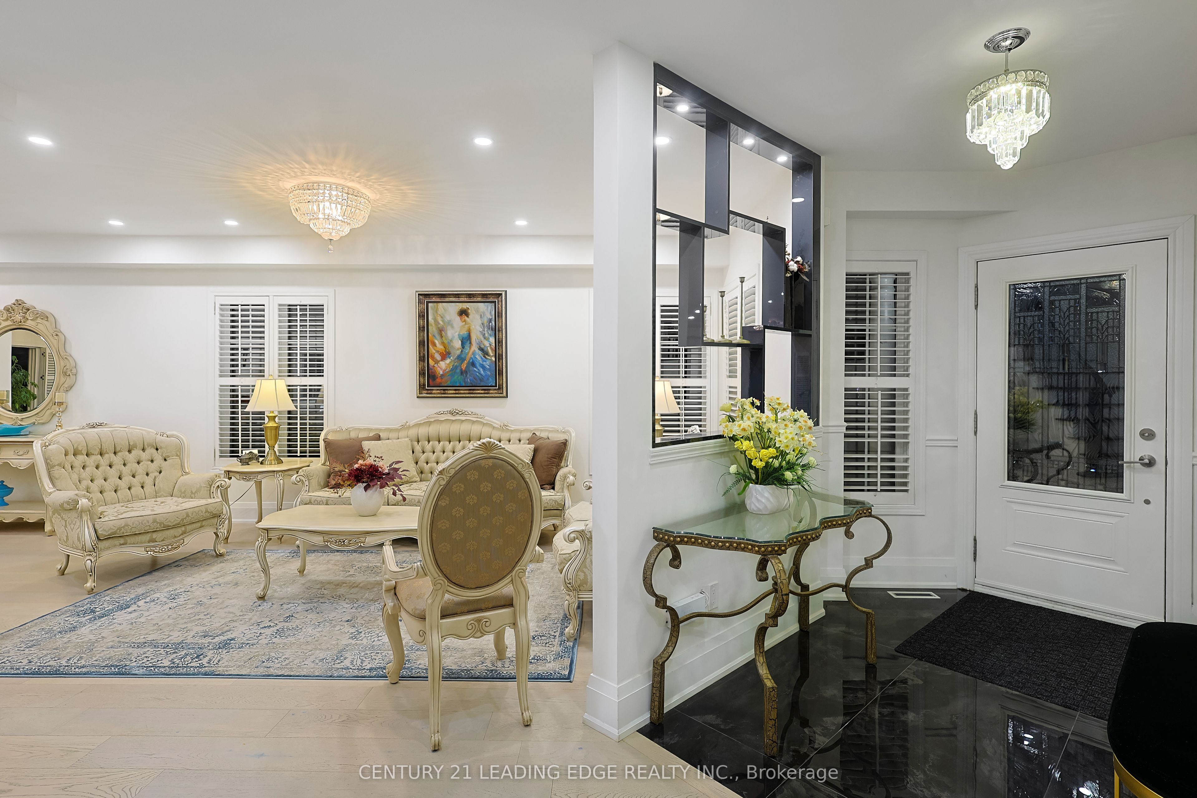 803 Best Circle Property Photo 7