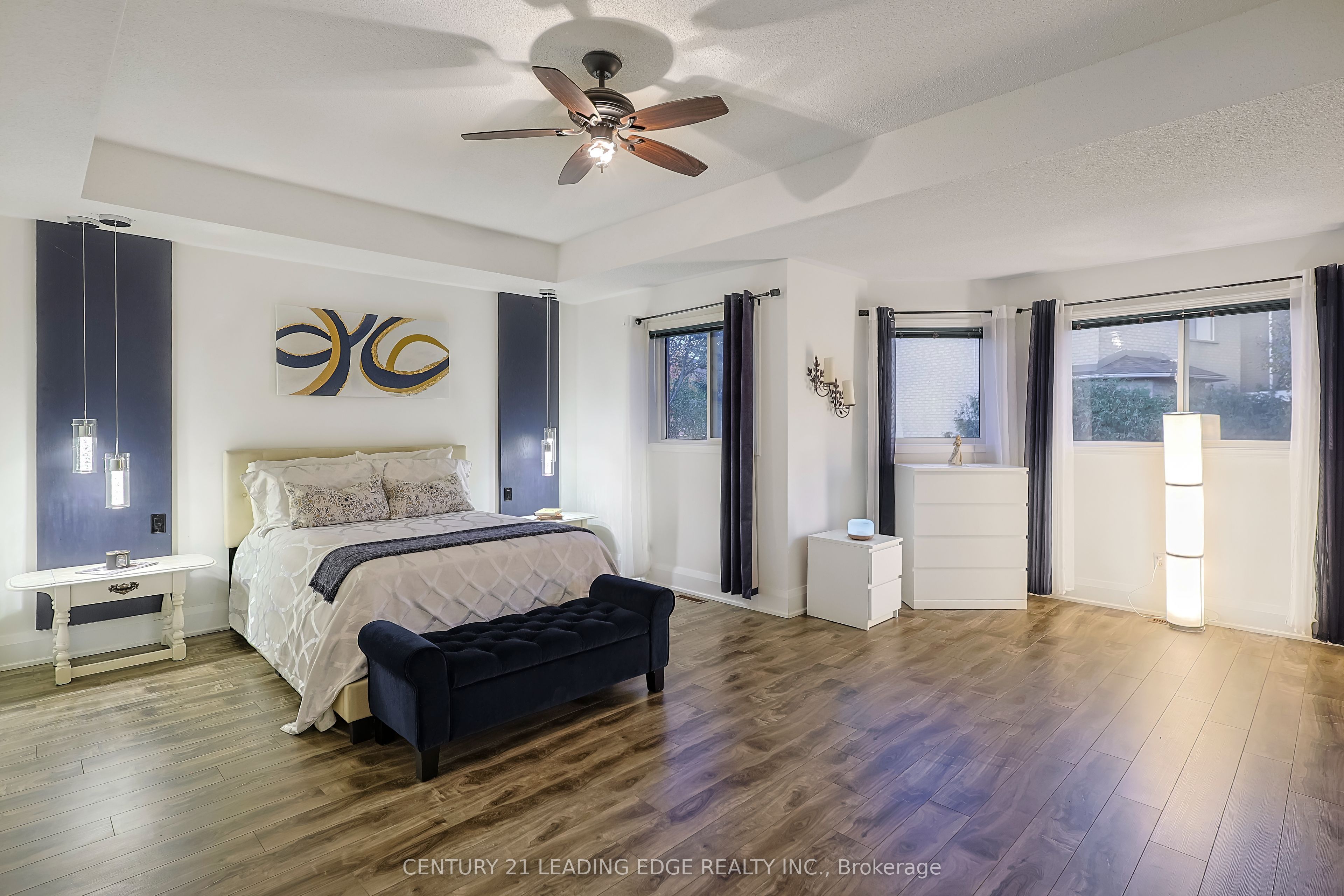803 Best Circle Property Photo 20