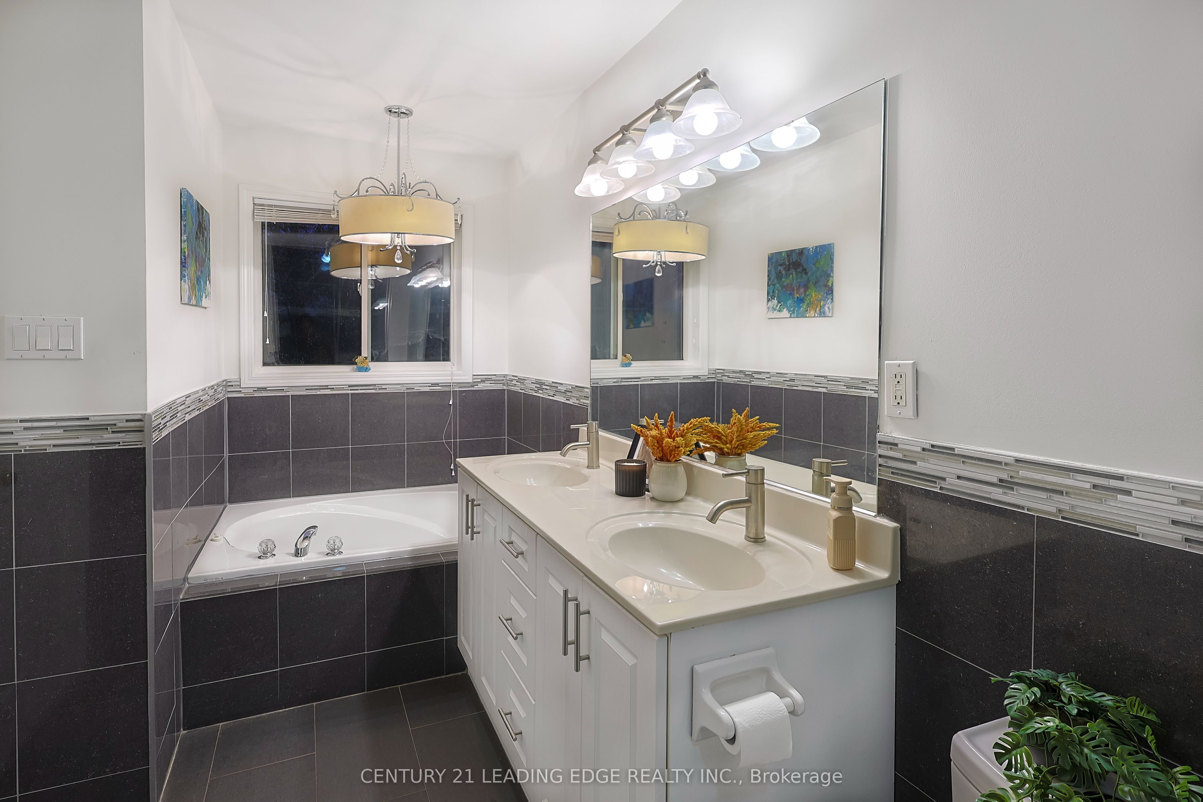 803 Best Circle Property Photo 28