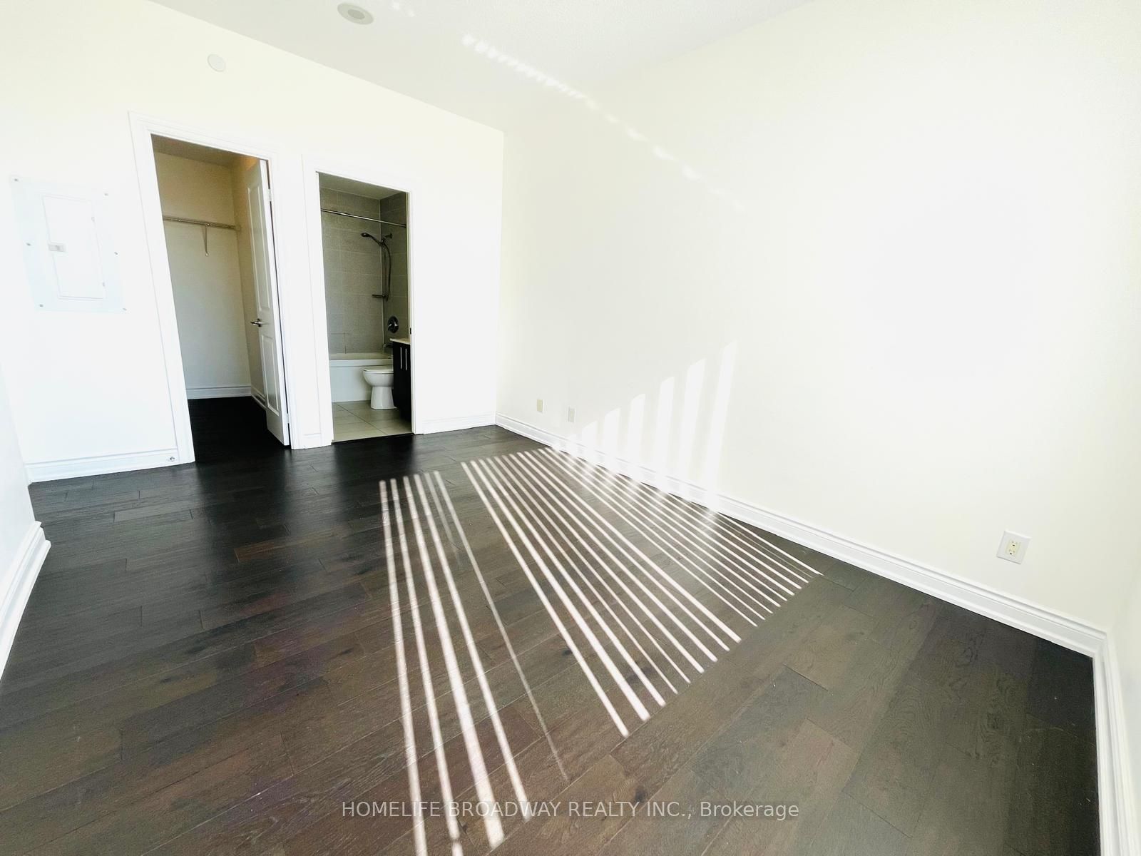 277 South Park Road 916 Property Photo 10
