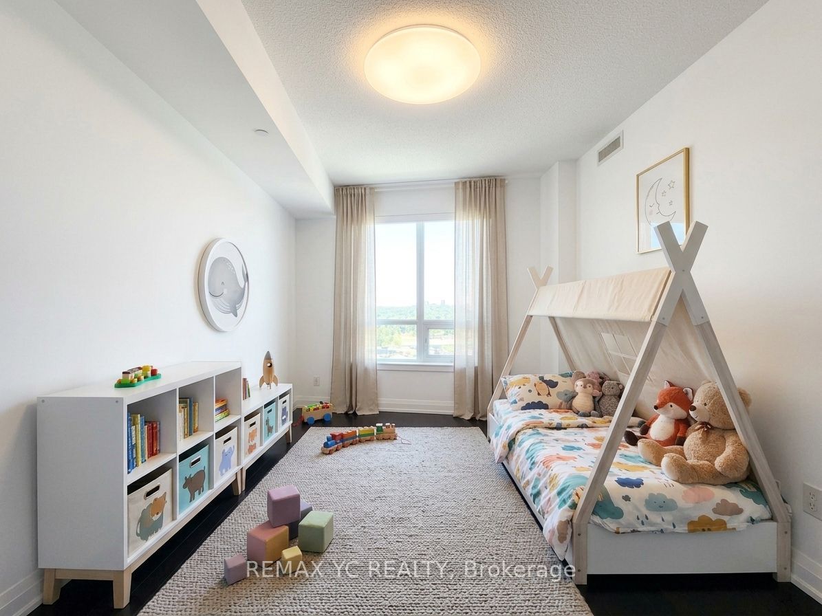 7171 Yonge Street 408 Property Photo 9