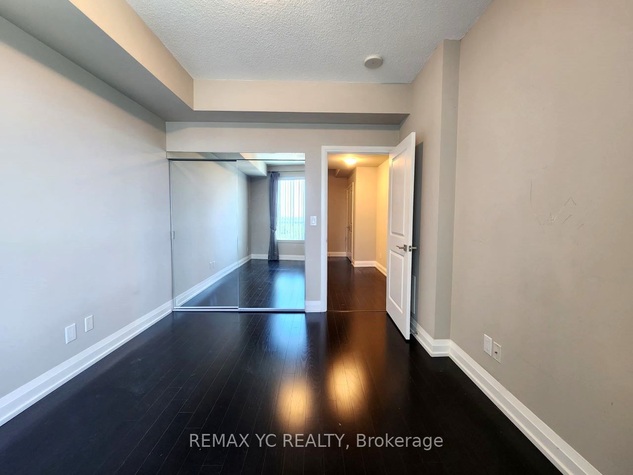 7171 Yonge Street 408 Property Photo 10