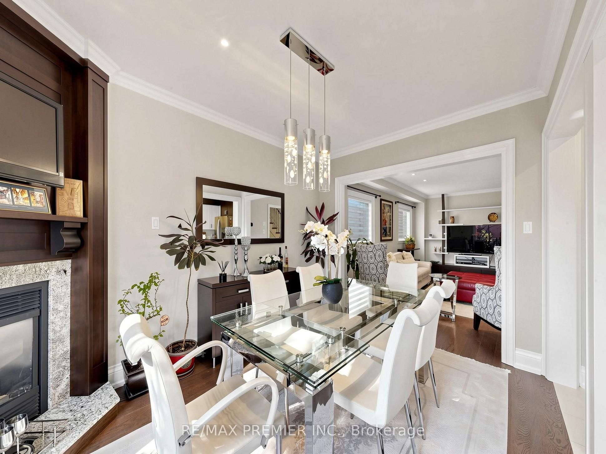 31 Rocksprings Avenue Property Photo 13