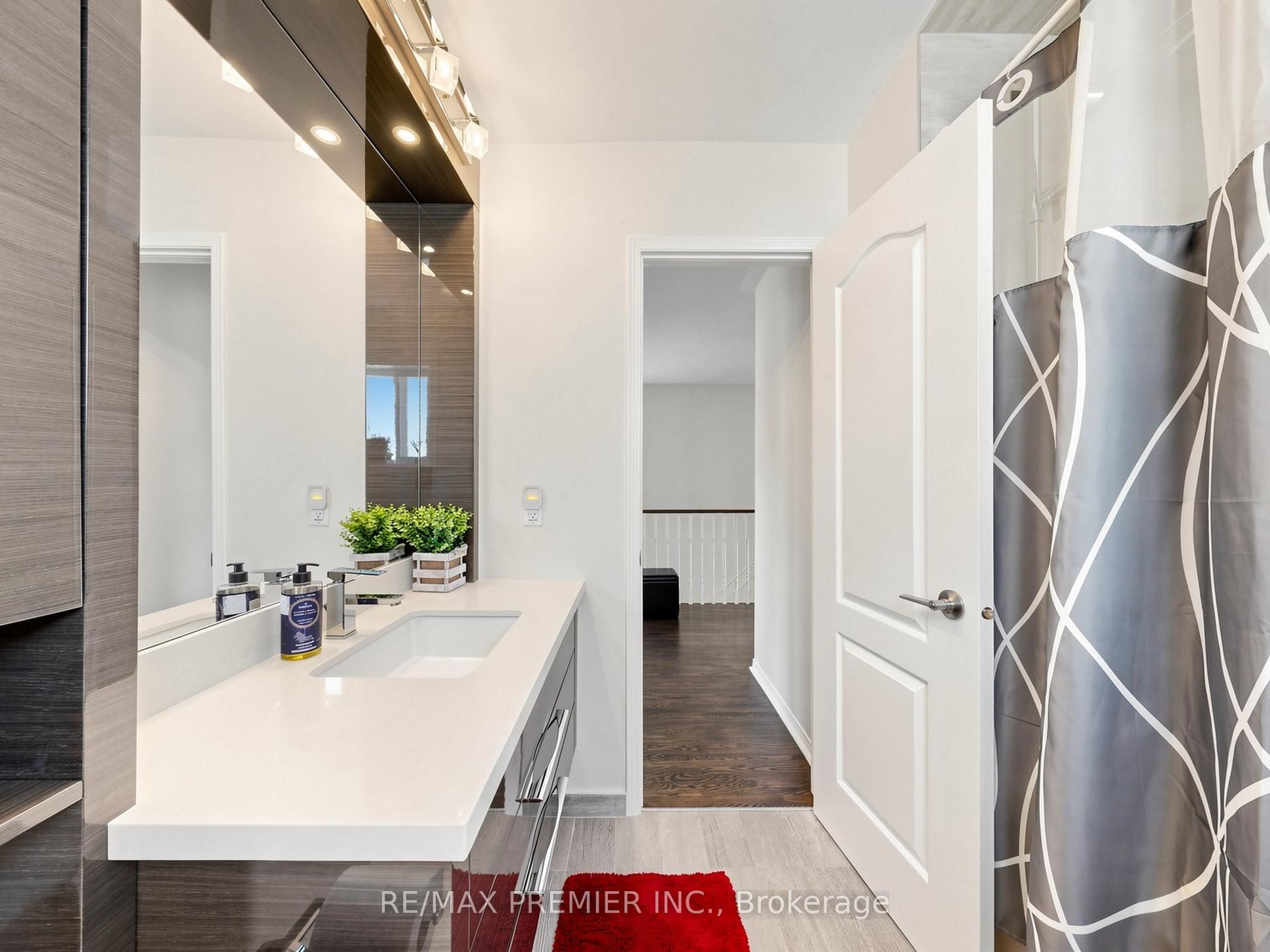 31 Rocksprings Avenue Property Photo 19